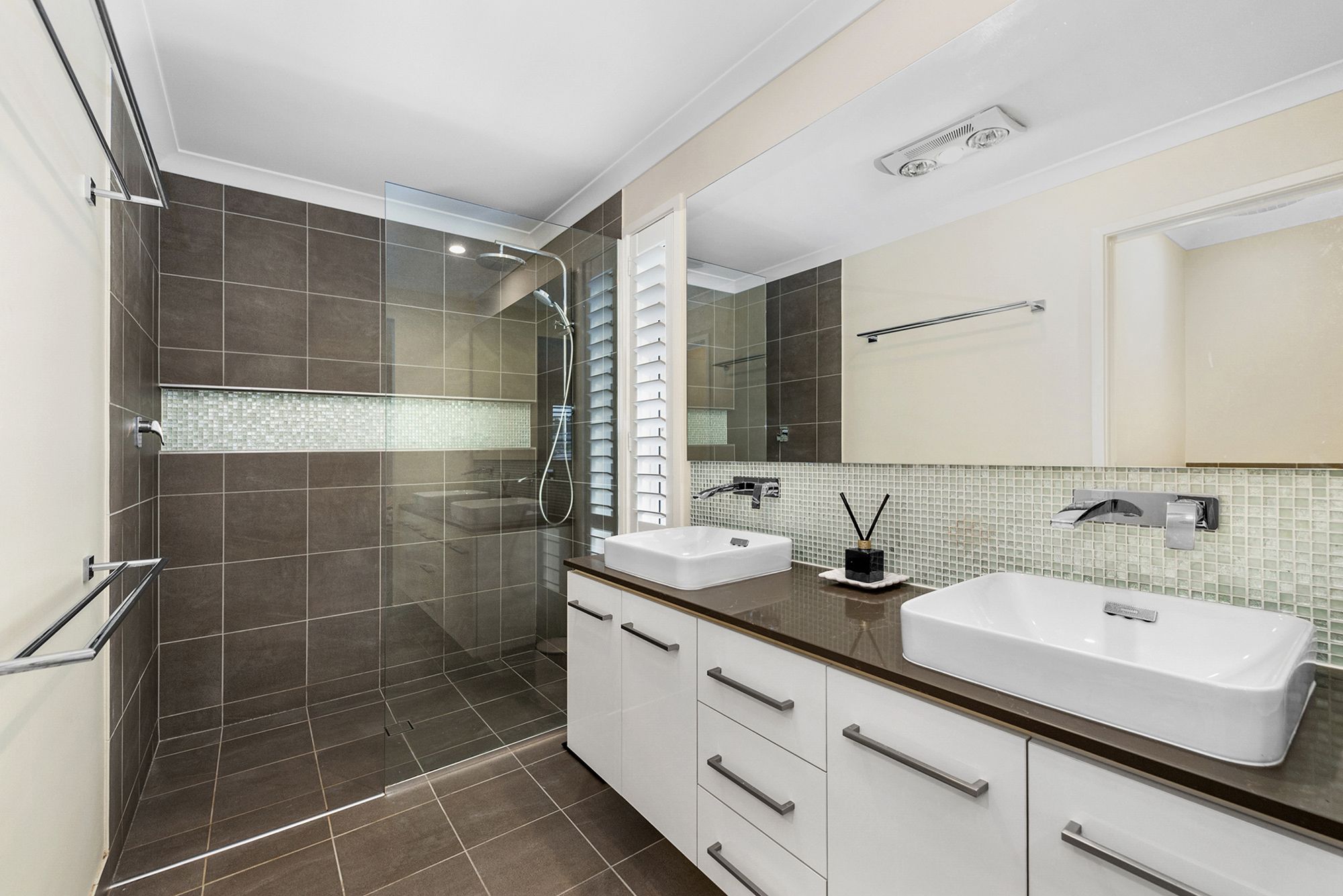 14 Woodgate Street — photo 9 of 18