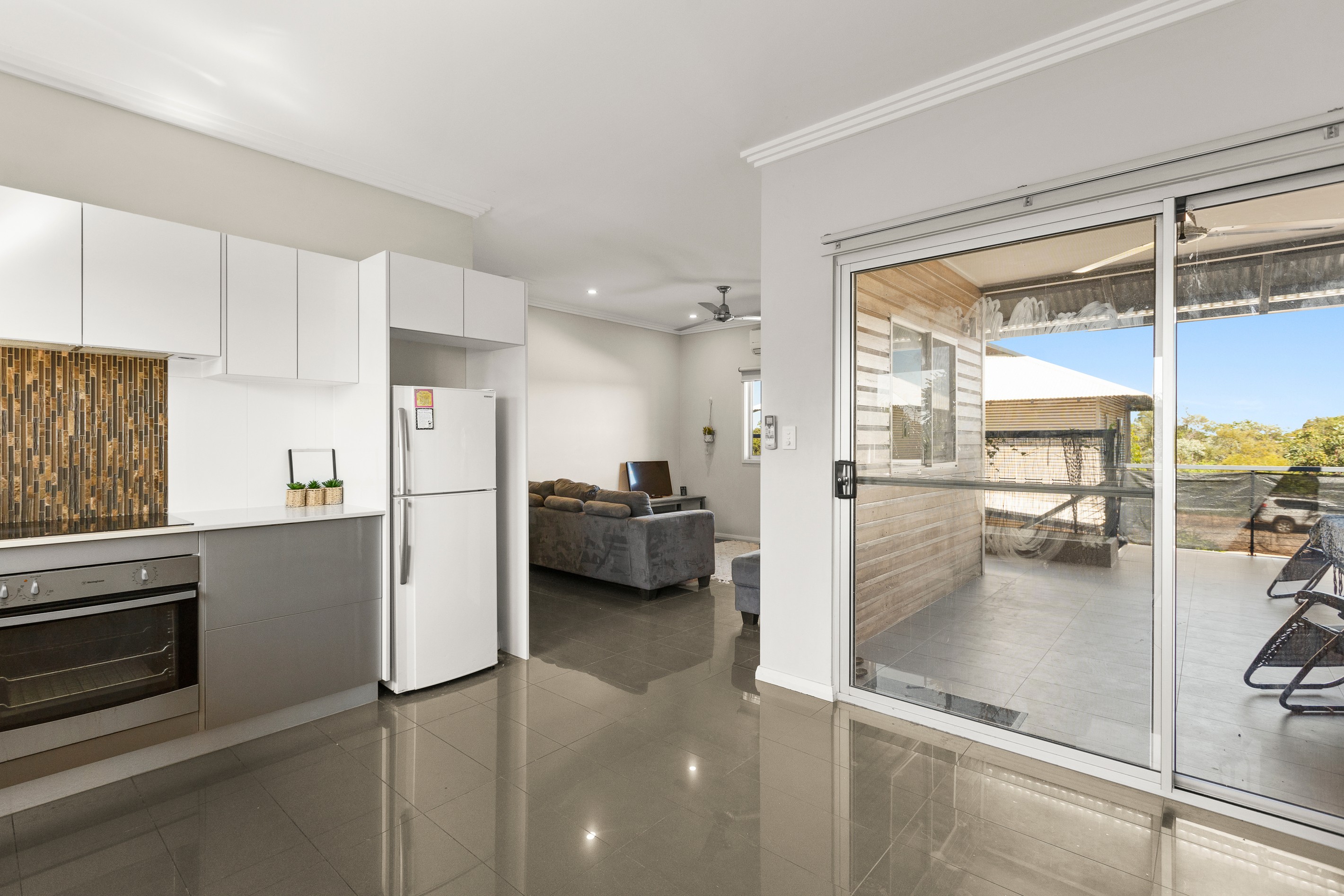 6/4 Shingoro Street, Bilingurr, WA 6725