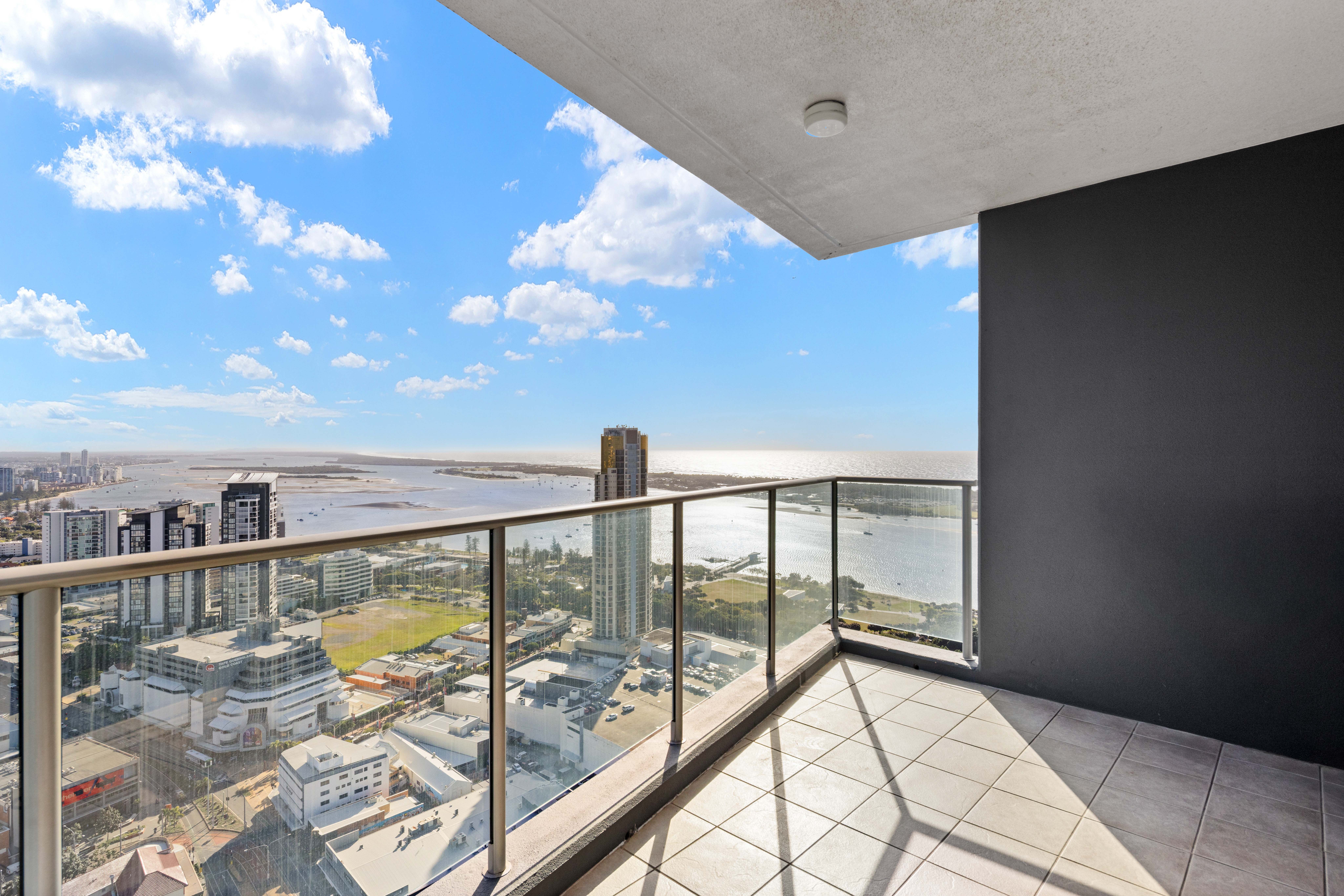 1373/56 Scarborough Street — photo from Ray White Benowa