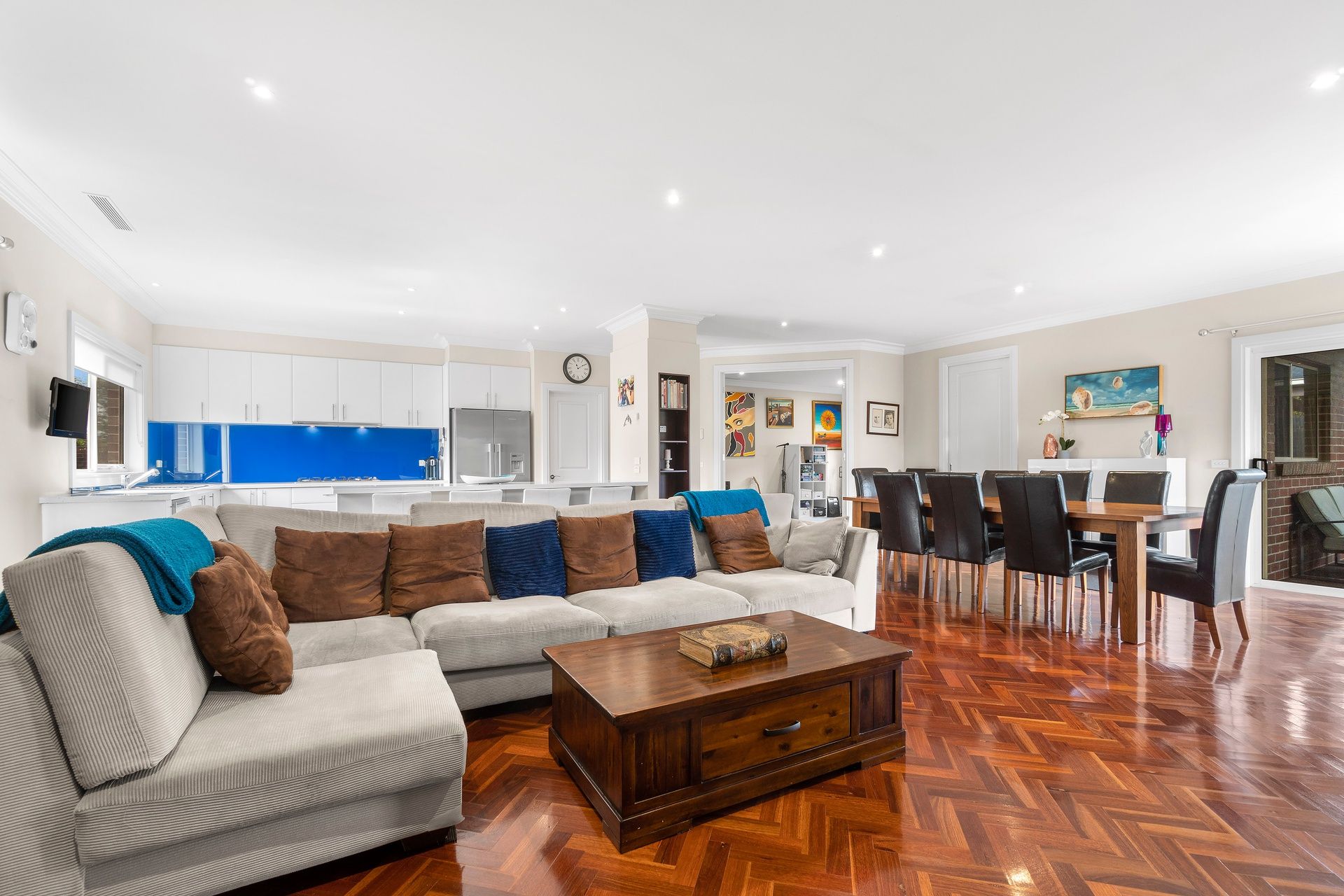 1 Seaview Crescent, Mulgrave, VIC 3170