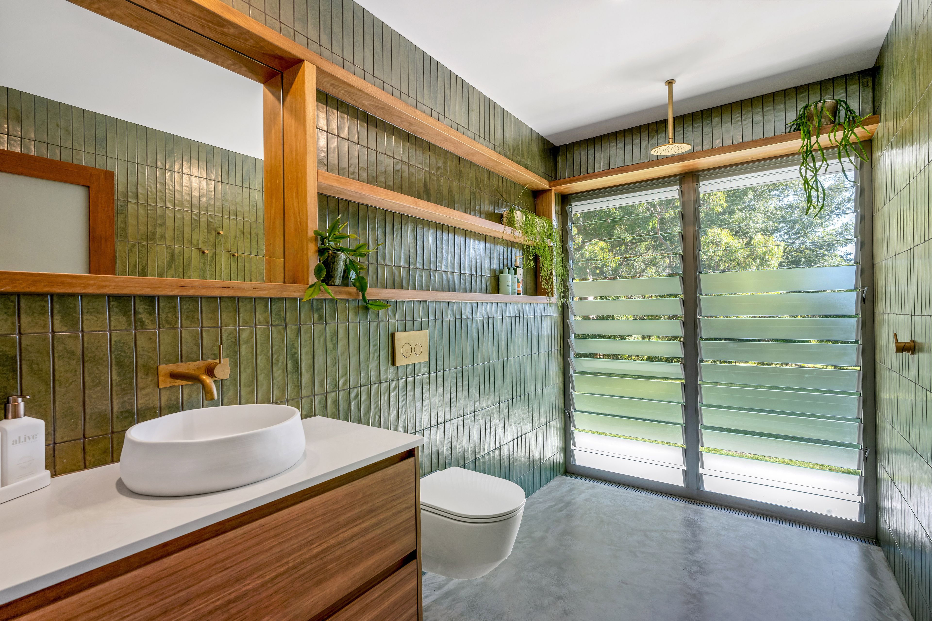 89A Wards Hill Road — photo 3 of 5