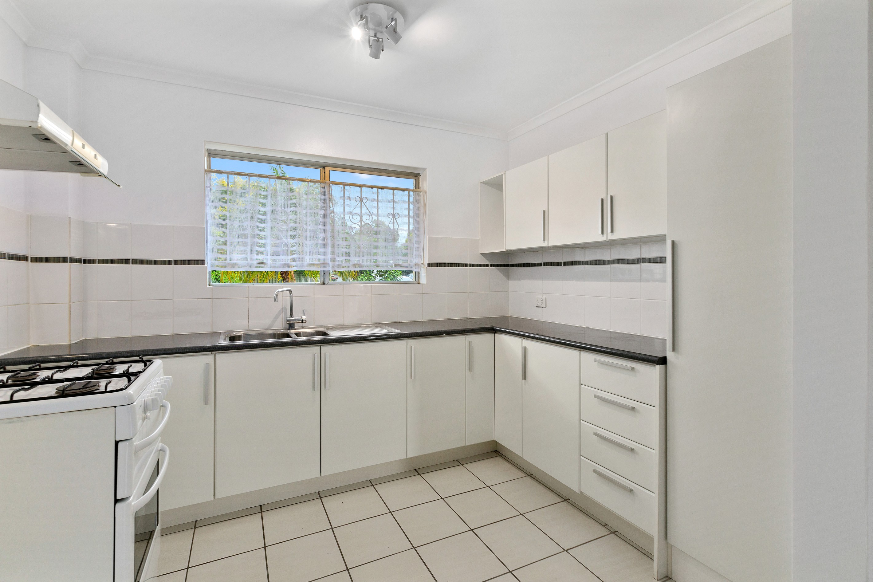 1/34 Yeronga Street, Yeronga, QLD 4104