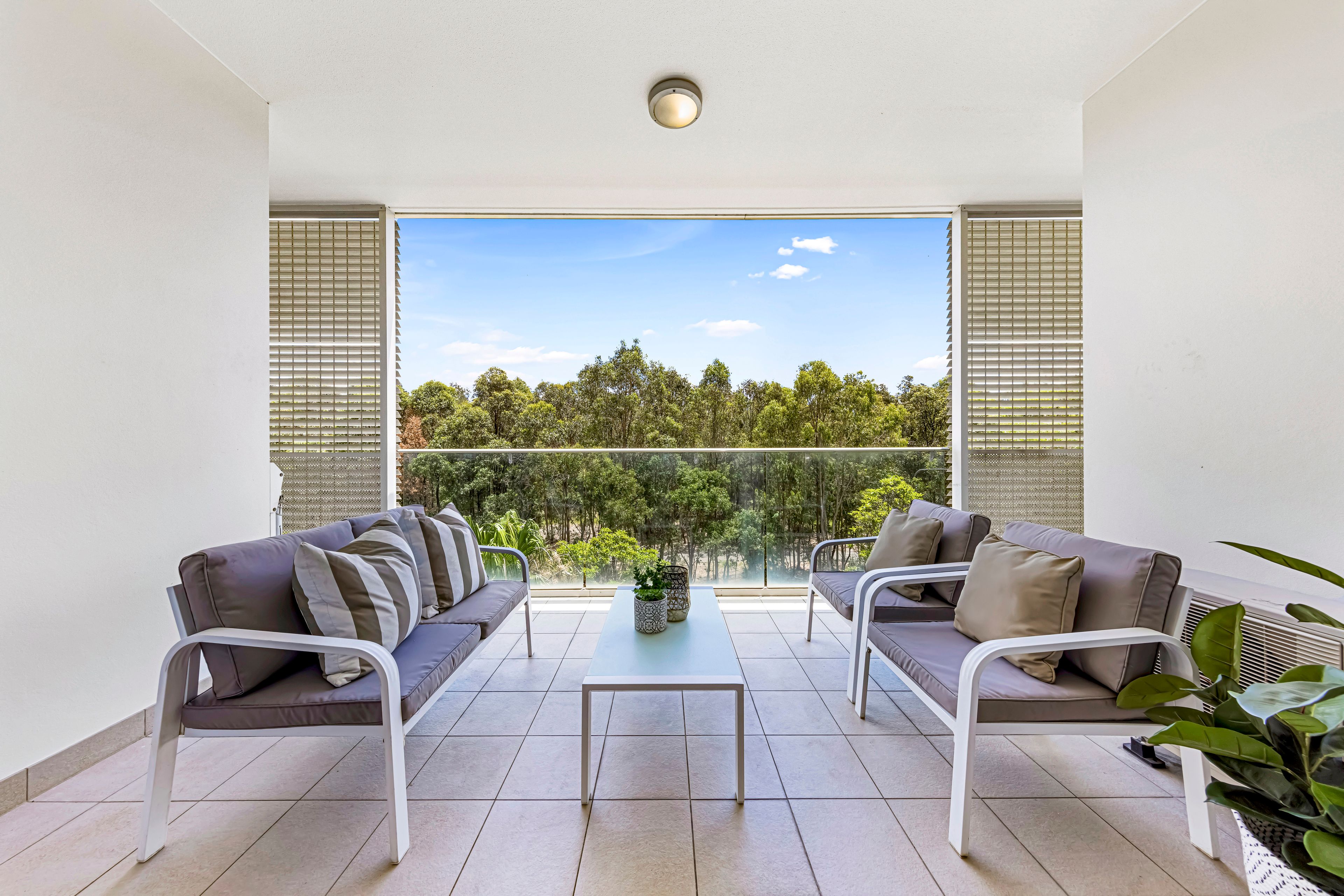482/33 Hill Road, Wentworth Point, NSW 2127