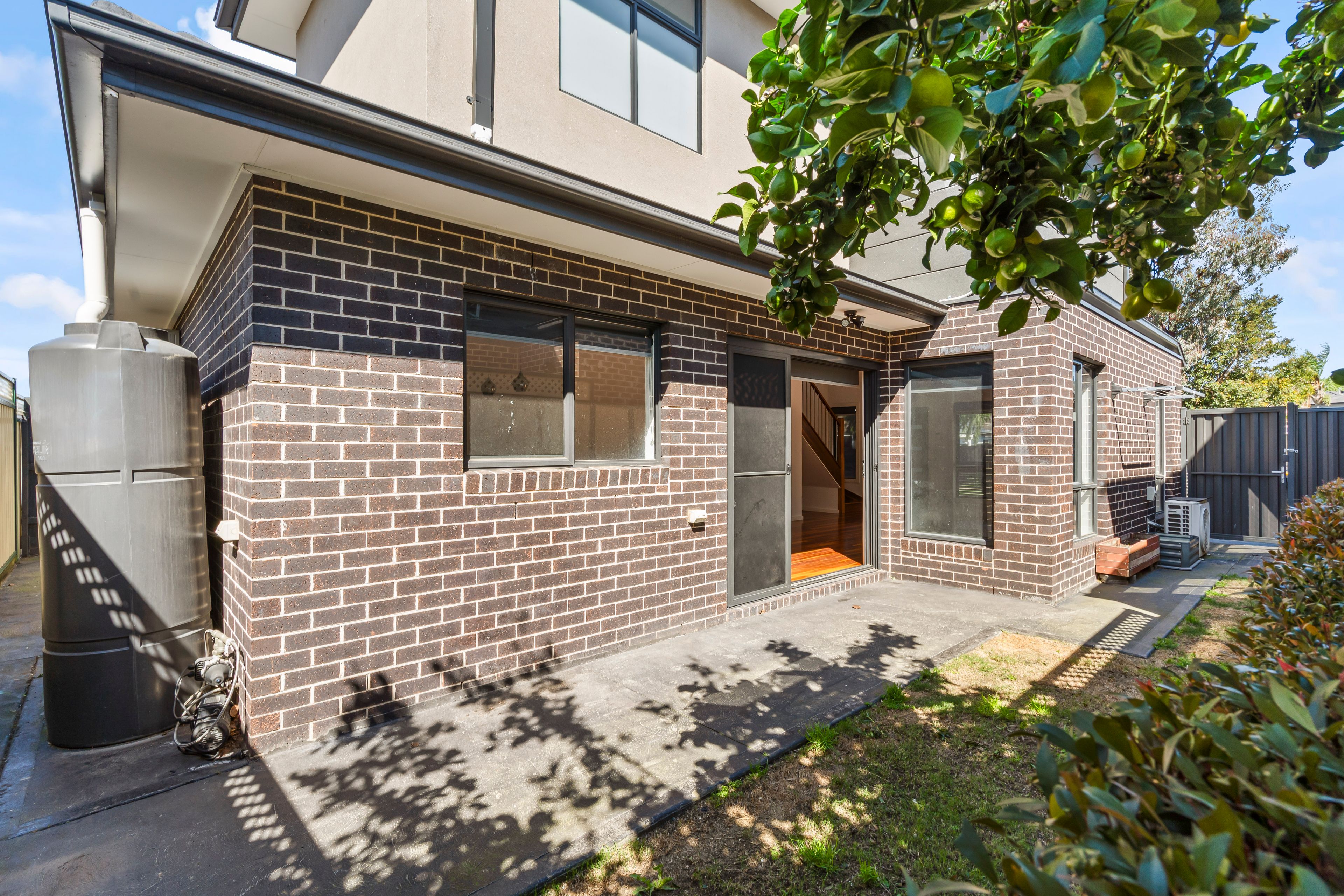 8B Kadana Street — photo 11 of 11