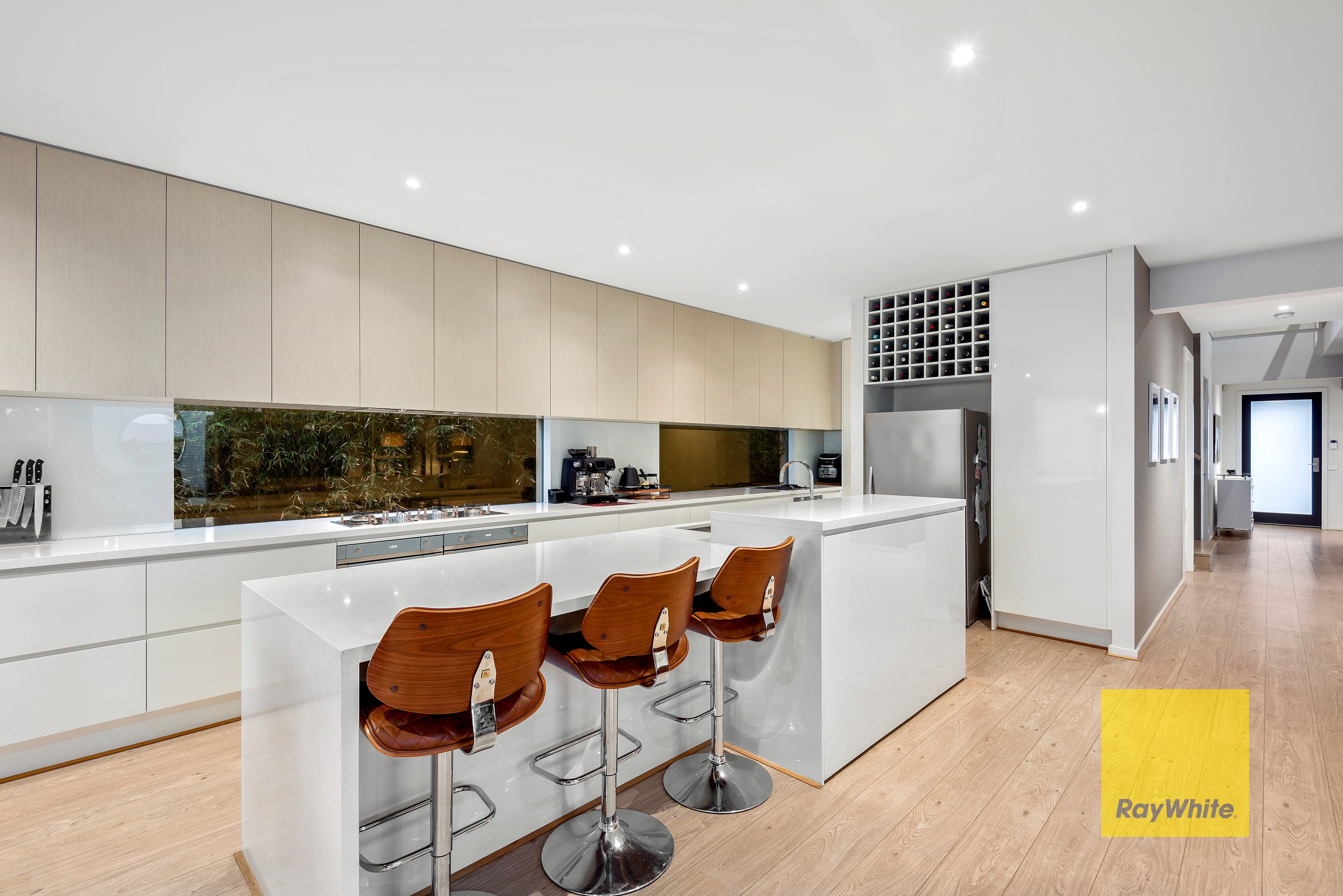 2-4 Mistybrook Place, Armstrong Creek, VIC 3217