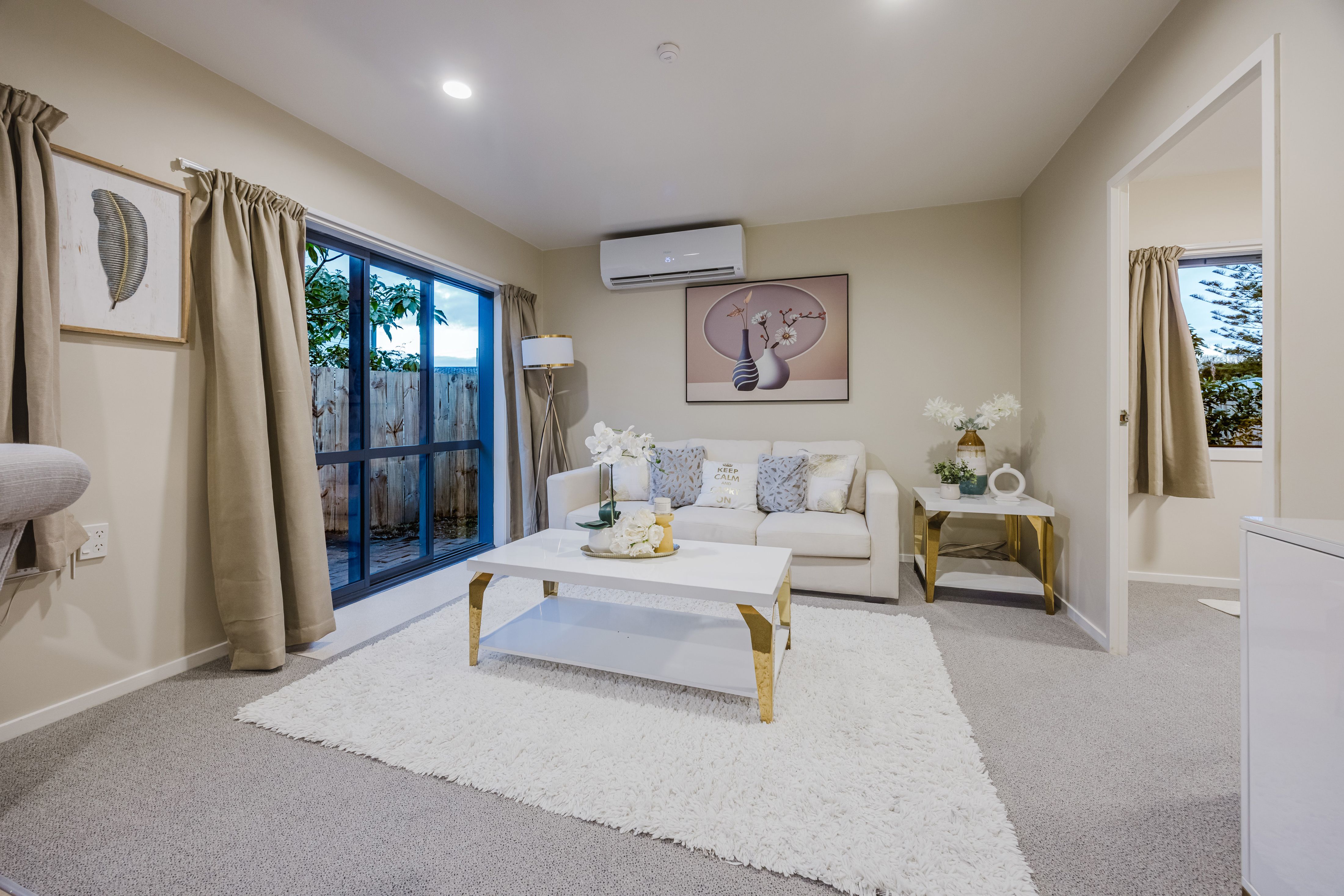 6/11 Lawford Place, Mangere, Manukau City