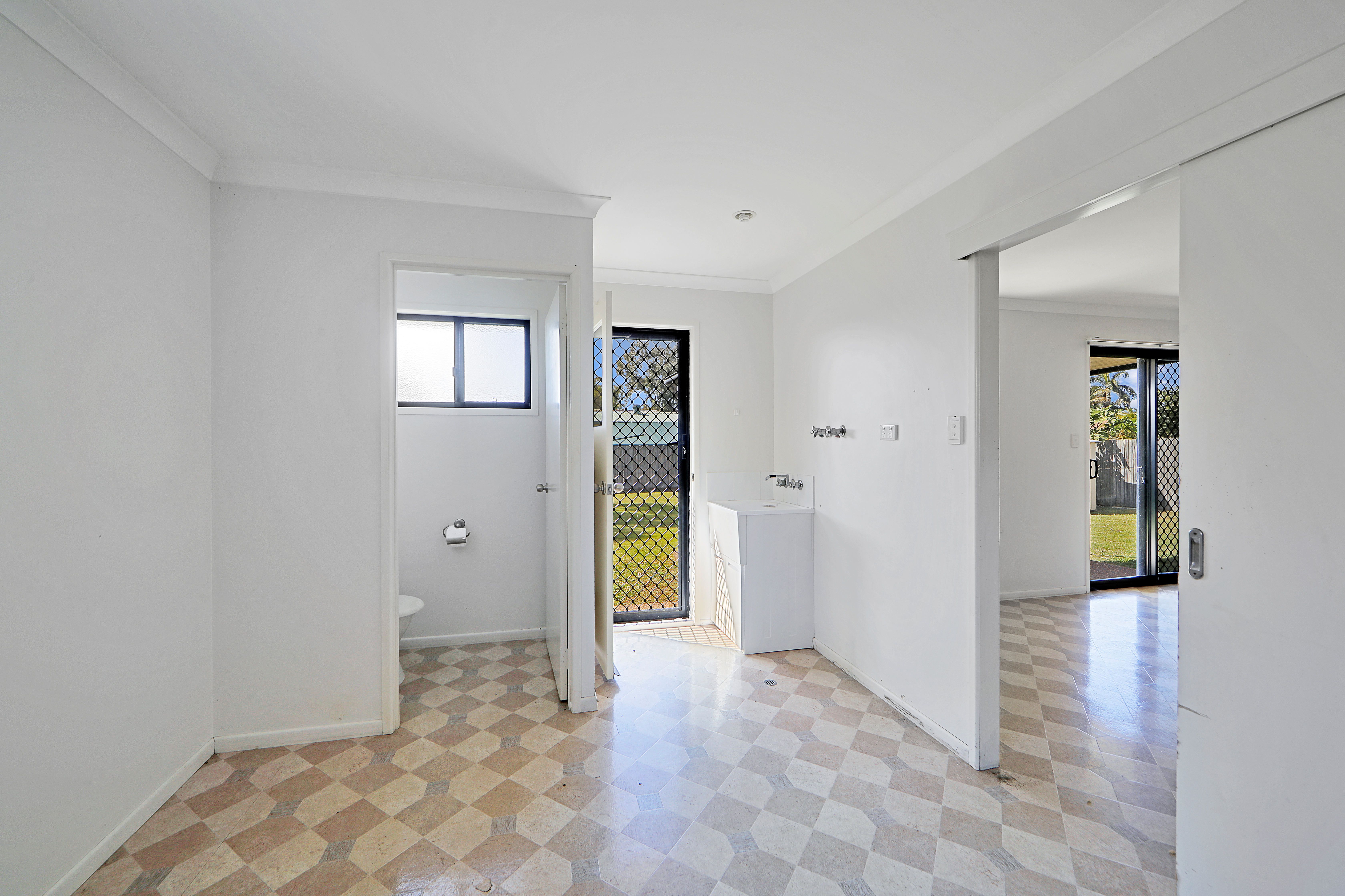 18 Davidson Street — photo 14 of 19