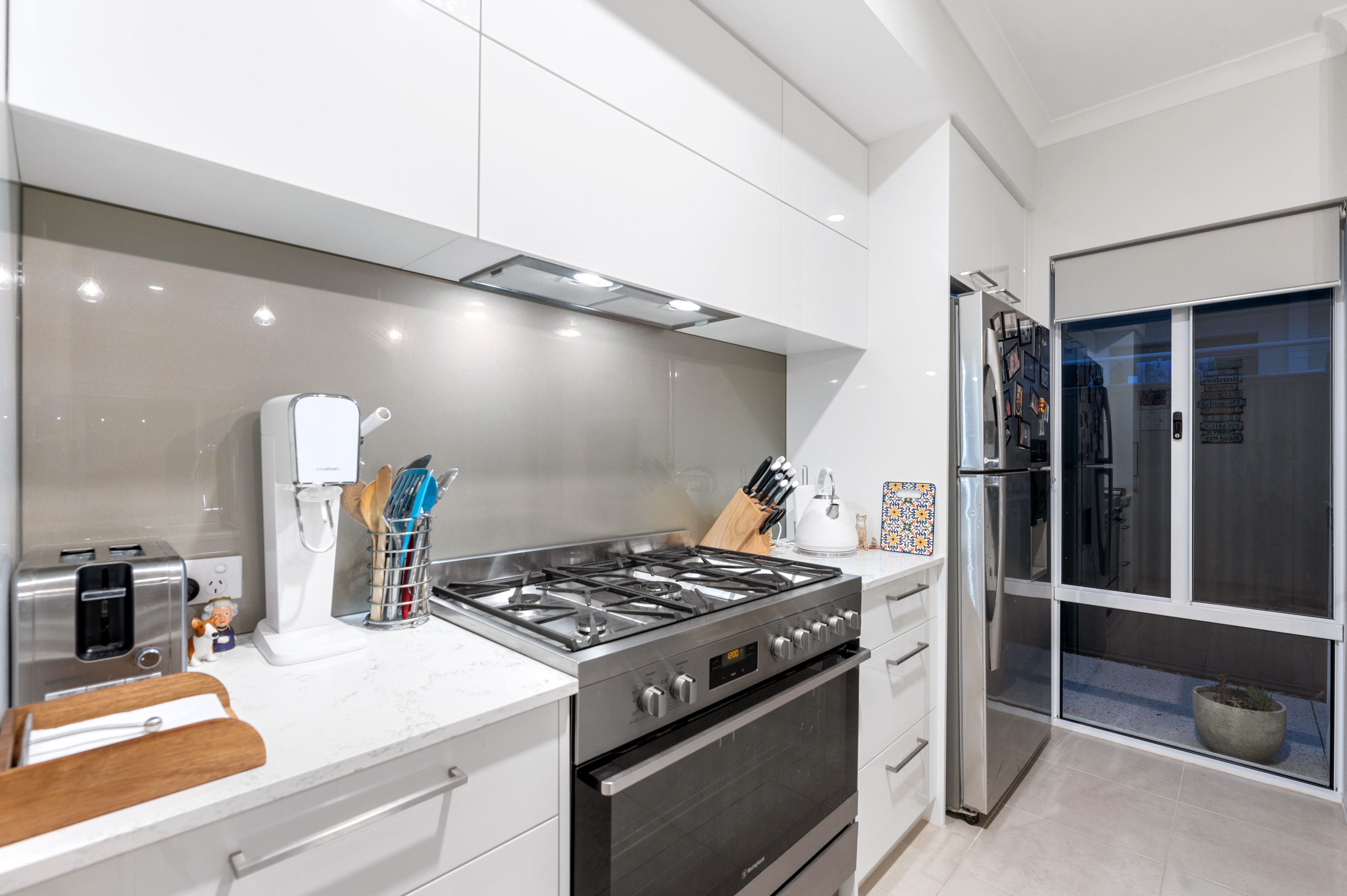 18 Radiant Loop, Dayton, WA 6055