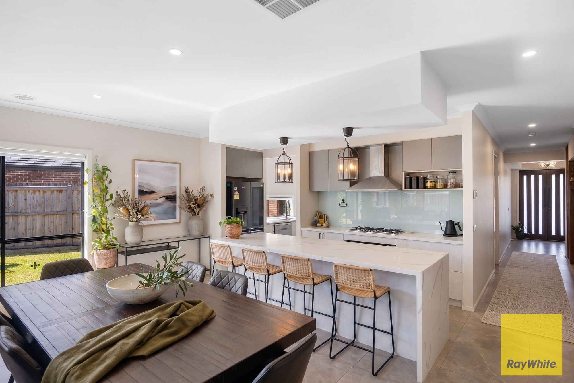 13 Lucille Road — photo 10 of 17