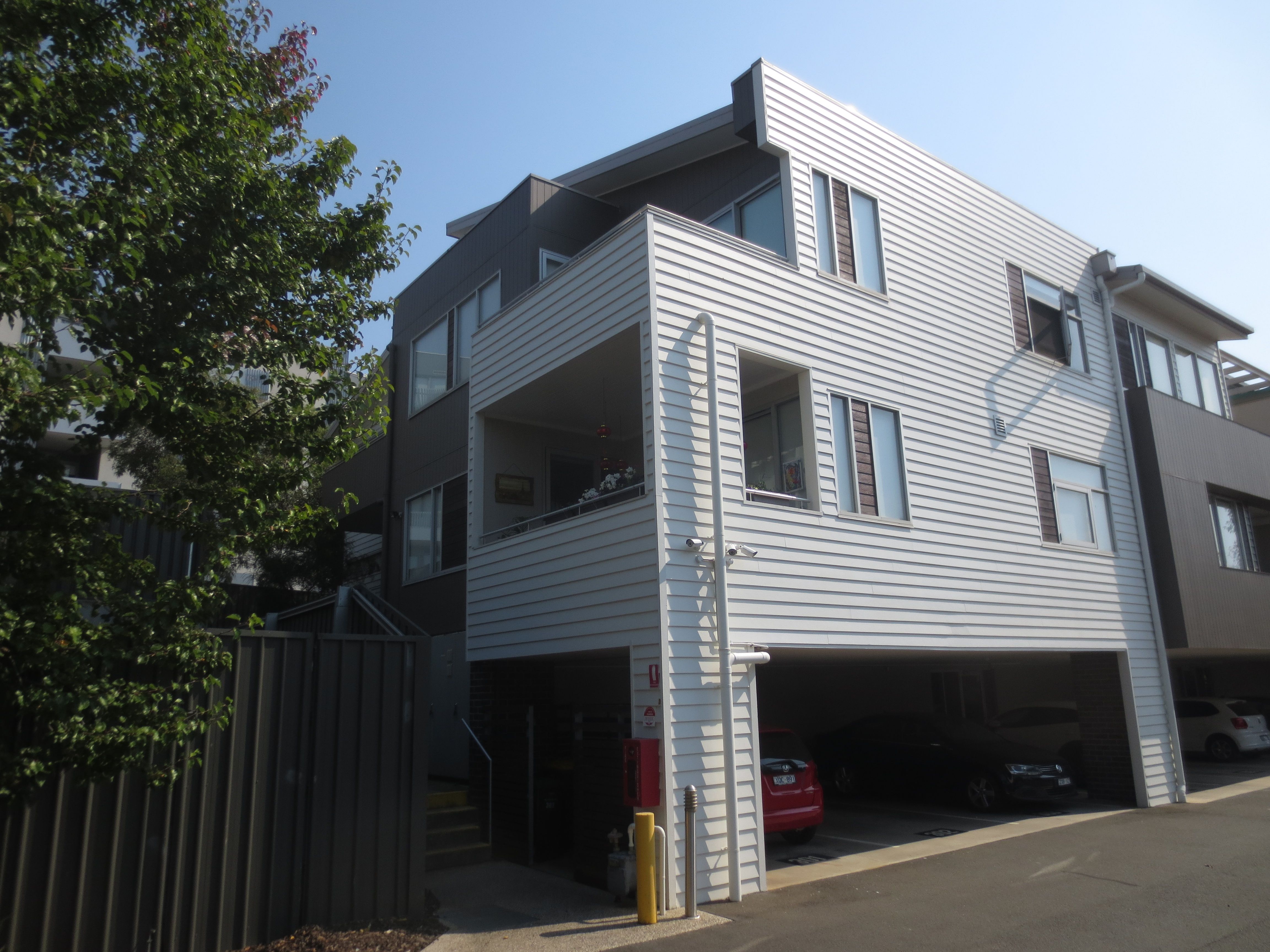 302/50 Janefield Drive — photo 8 of 15