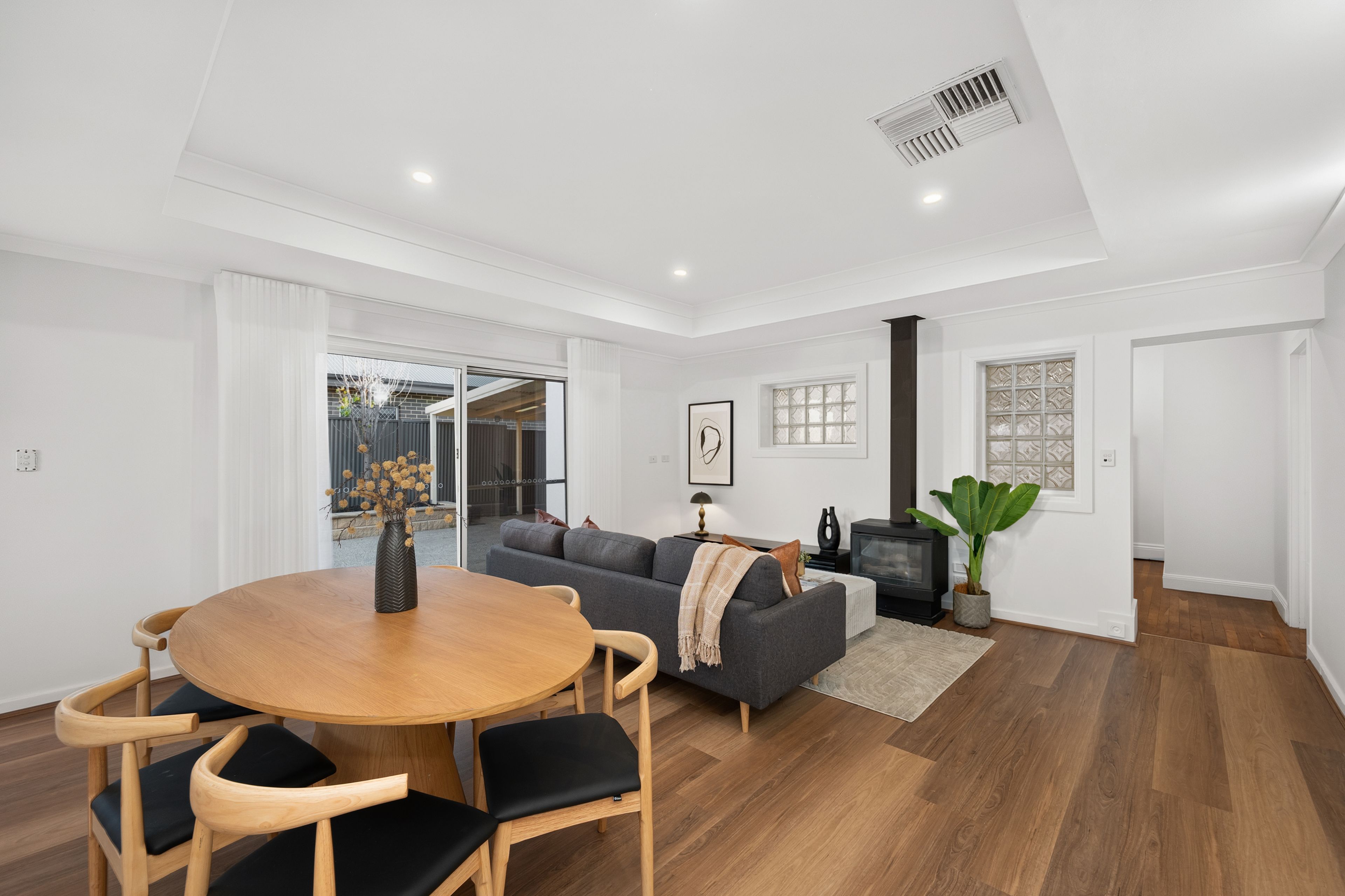 27 Cashel Street — photo 5 of 20