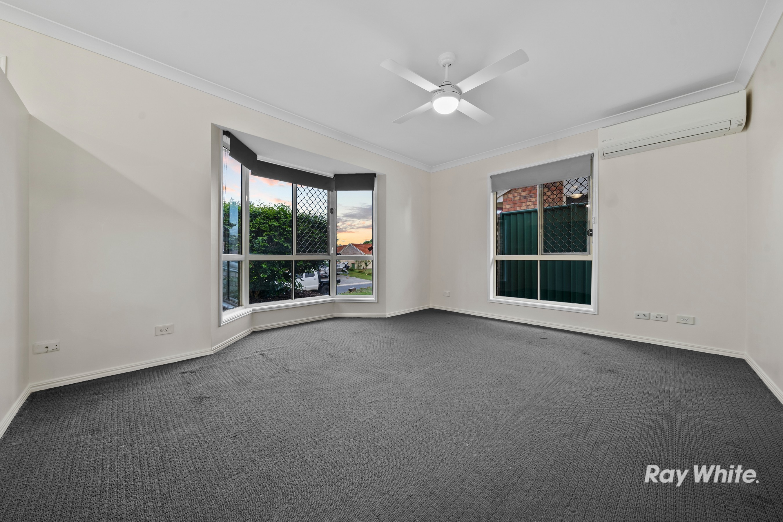 3 Jobson Place, Crestmead, QLD 4132