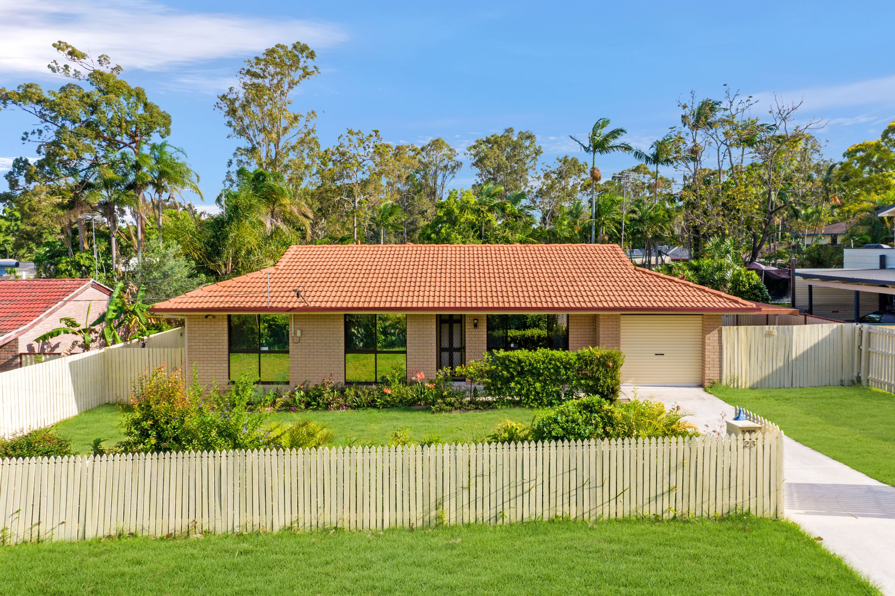 23 Evergreen Avenue, Loganlea, QLD 4131