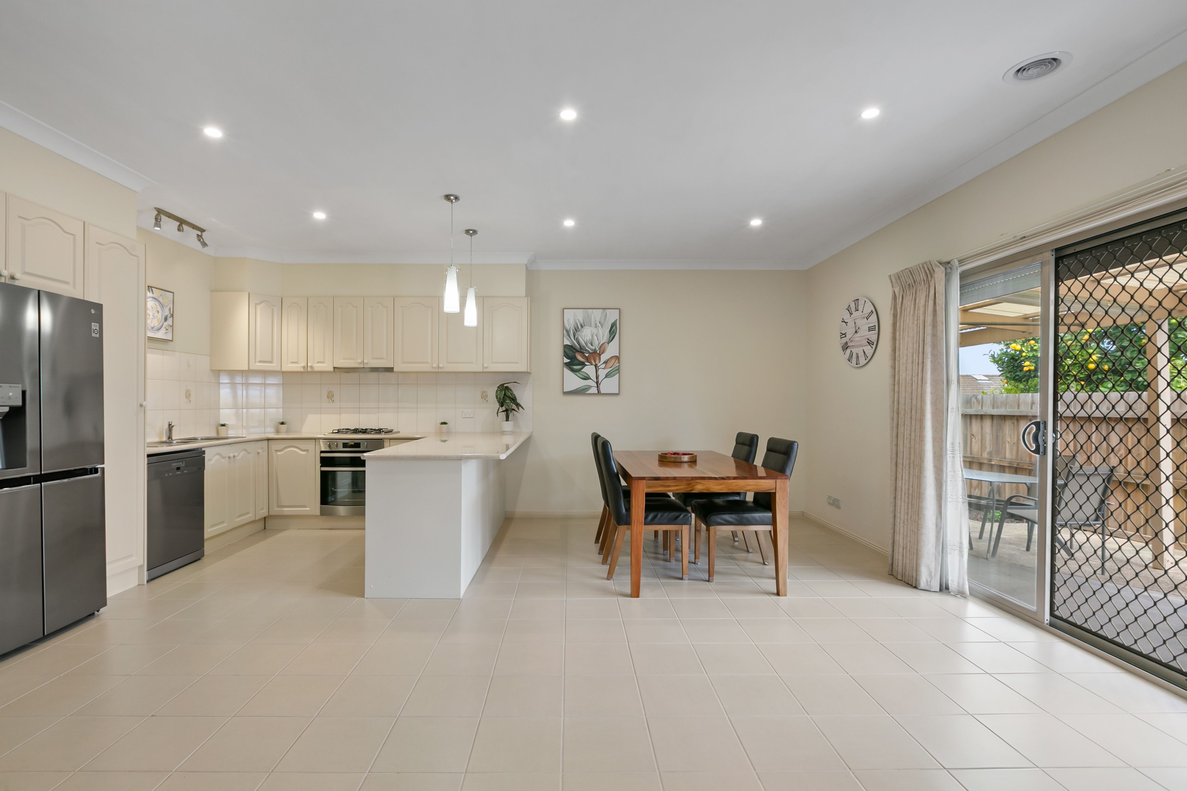 67a Pecham Street — photo 4 of 11