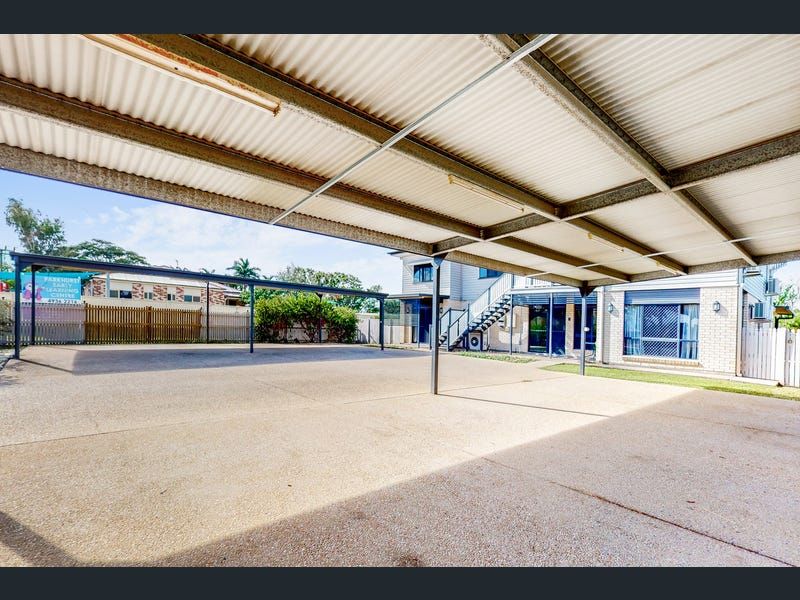 820 Yaamba Road, Parkhurst, QLD 4702