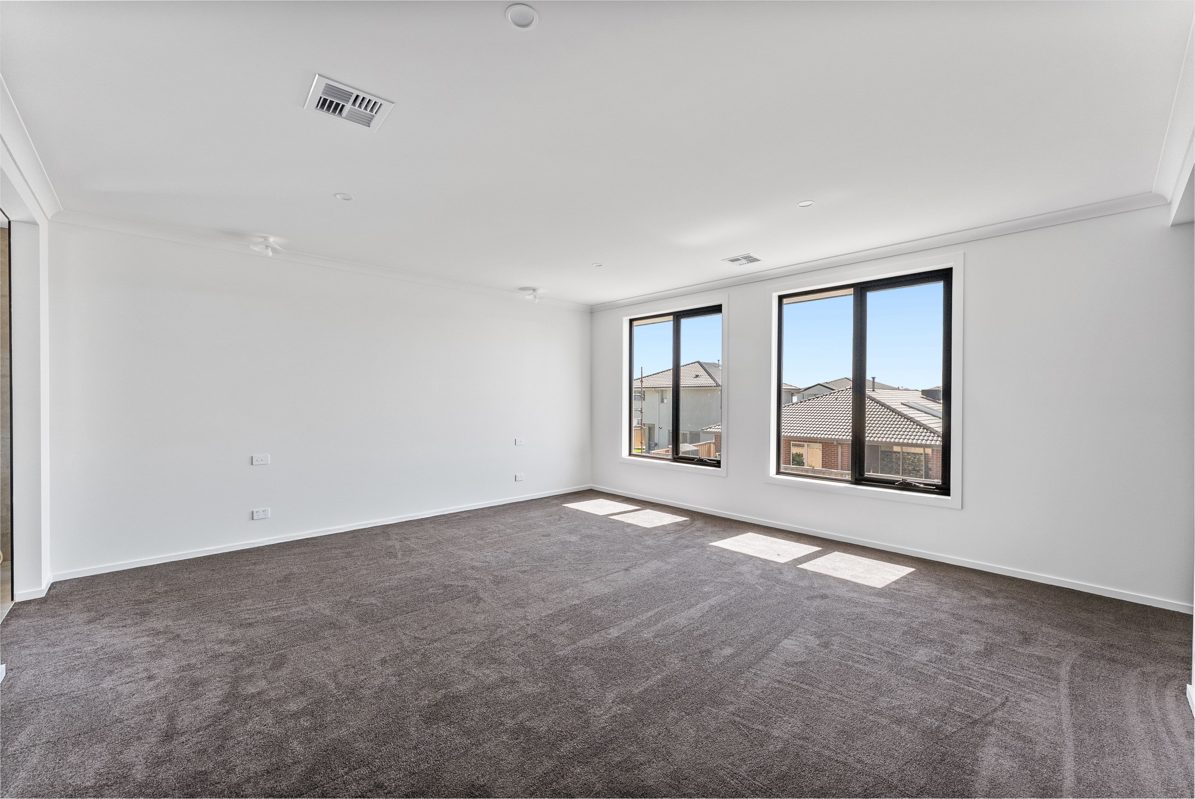 18 Merryvale Drive — photo 8 of 16