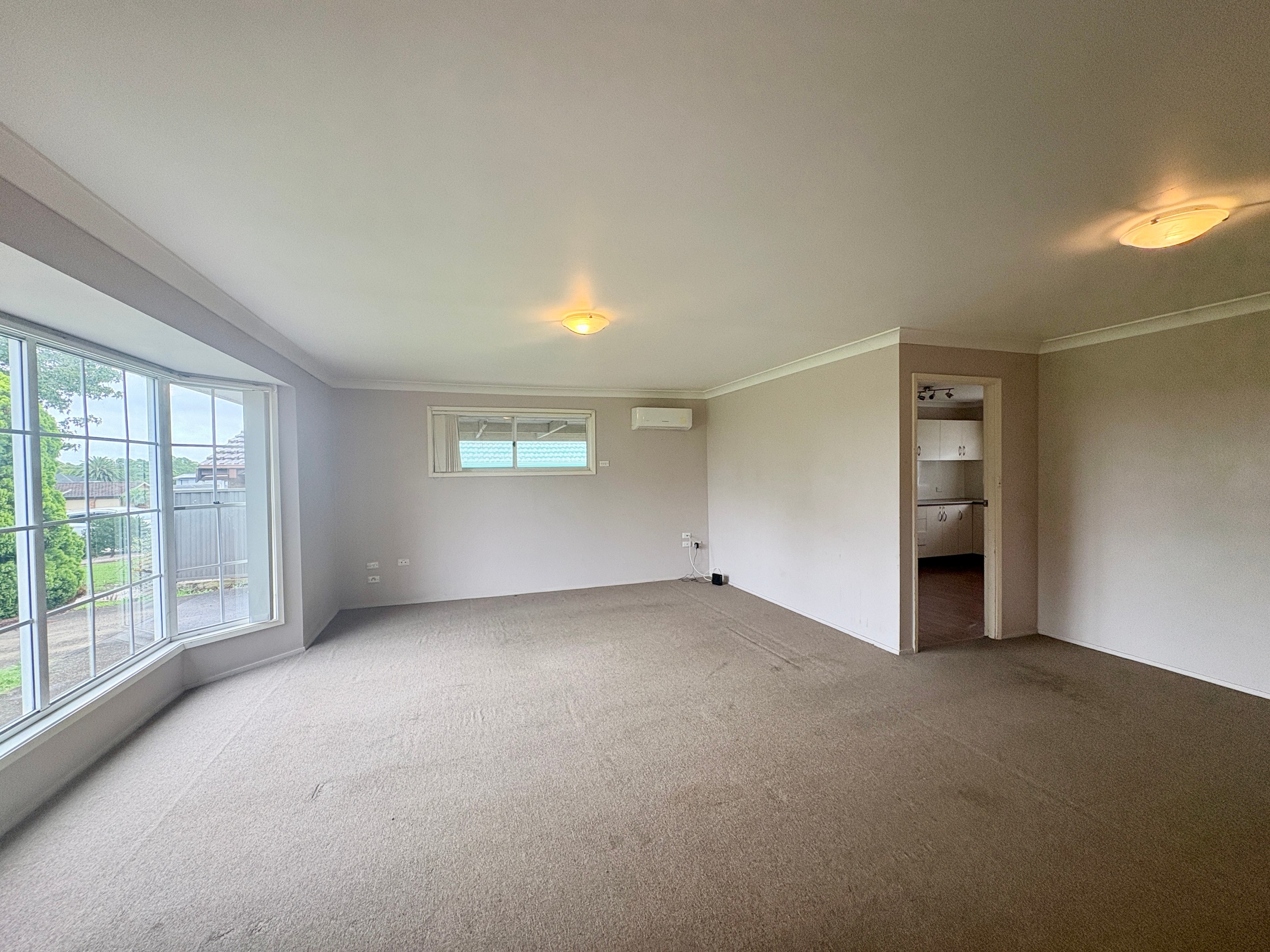 44 Pine Creek Circuit, St Clair, NSW 2759