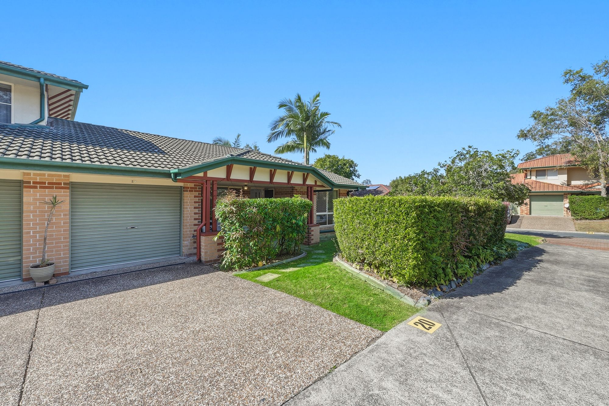 20/1 Bridgman Drive — photo 3 of 23
