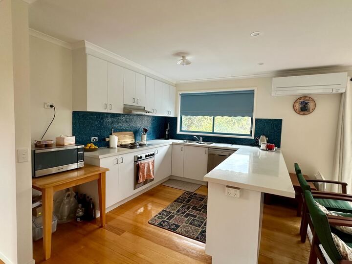 8 Moore Street, Silverleaves, VIC 3922