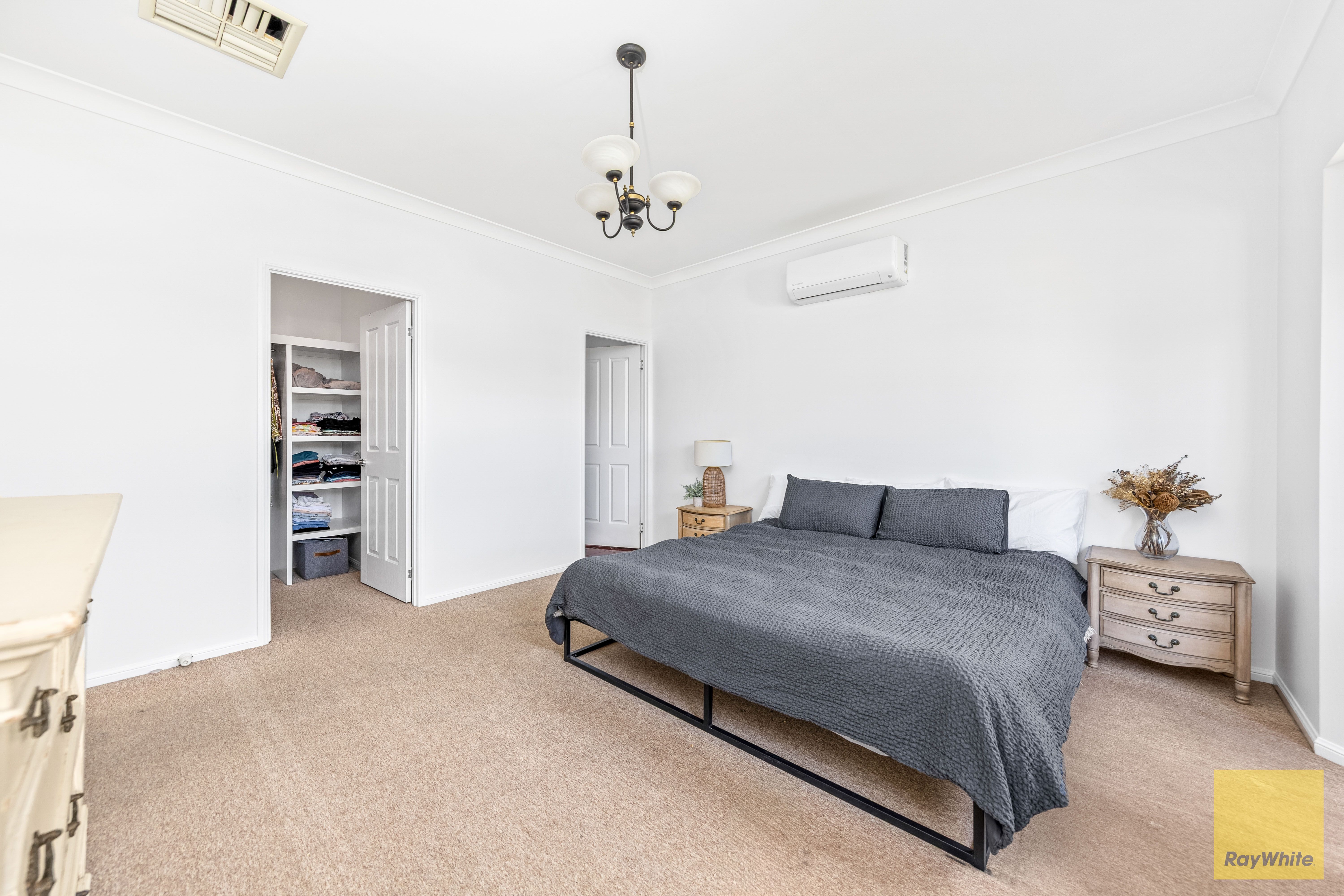 5 Kookaburra Court — photo 11 of 25