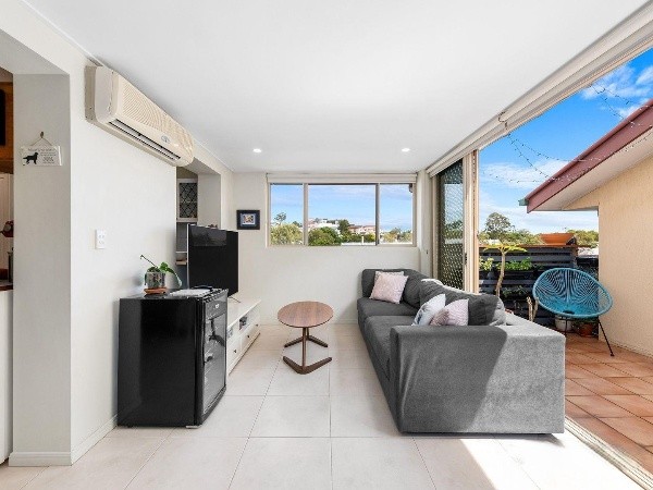 8/23 Dickson Street, Morningside, QLD 4170