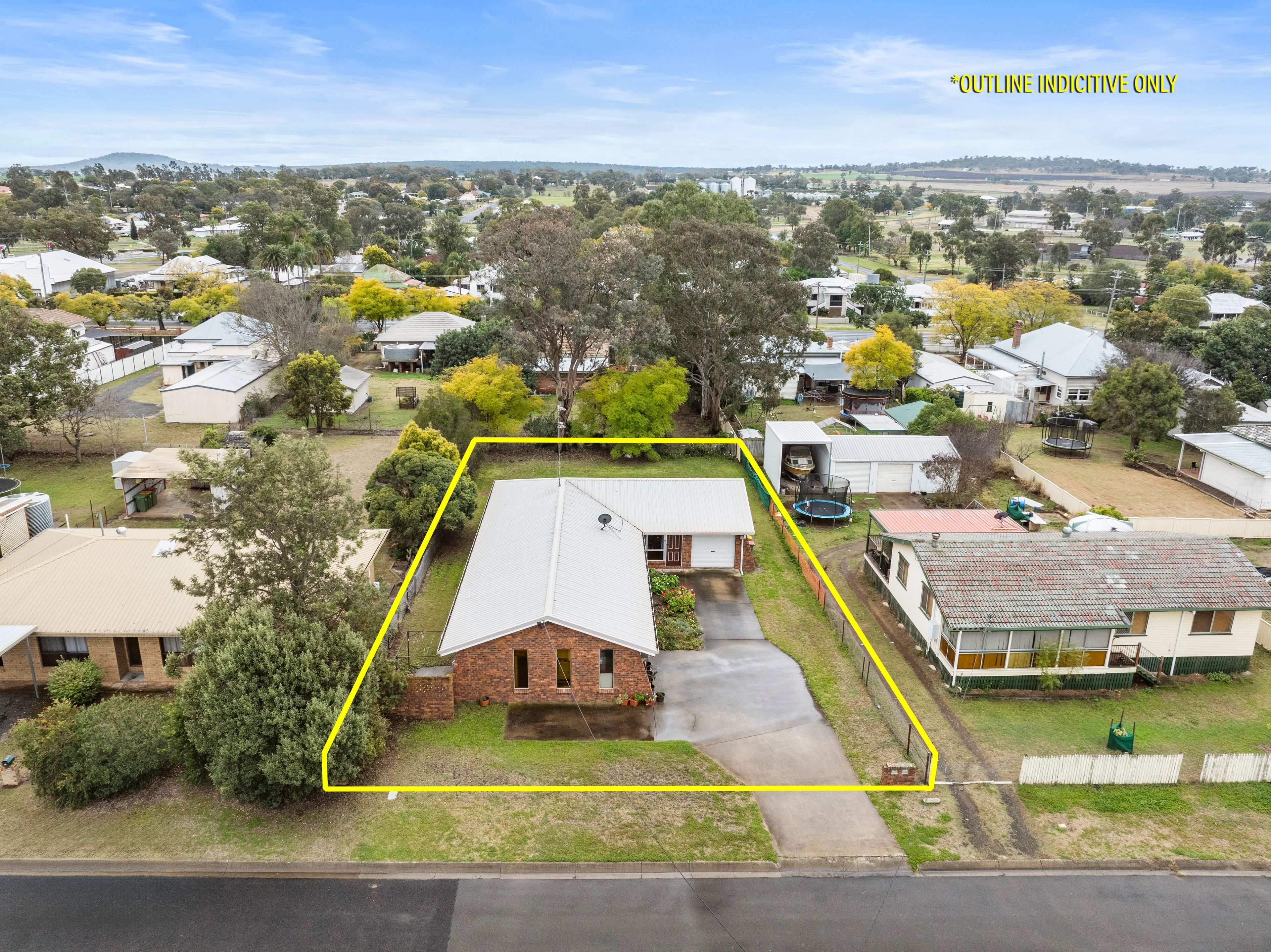 1 & 2/3 Beauaraba, Pittsworth, QLD 4356