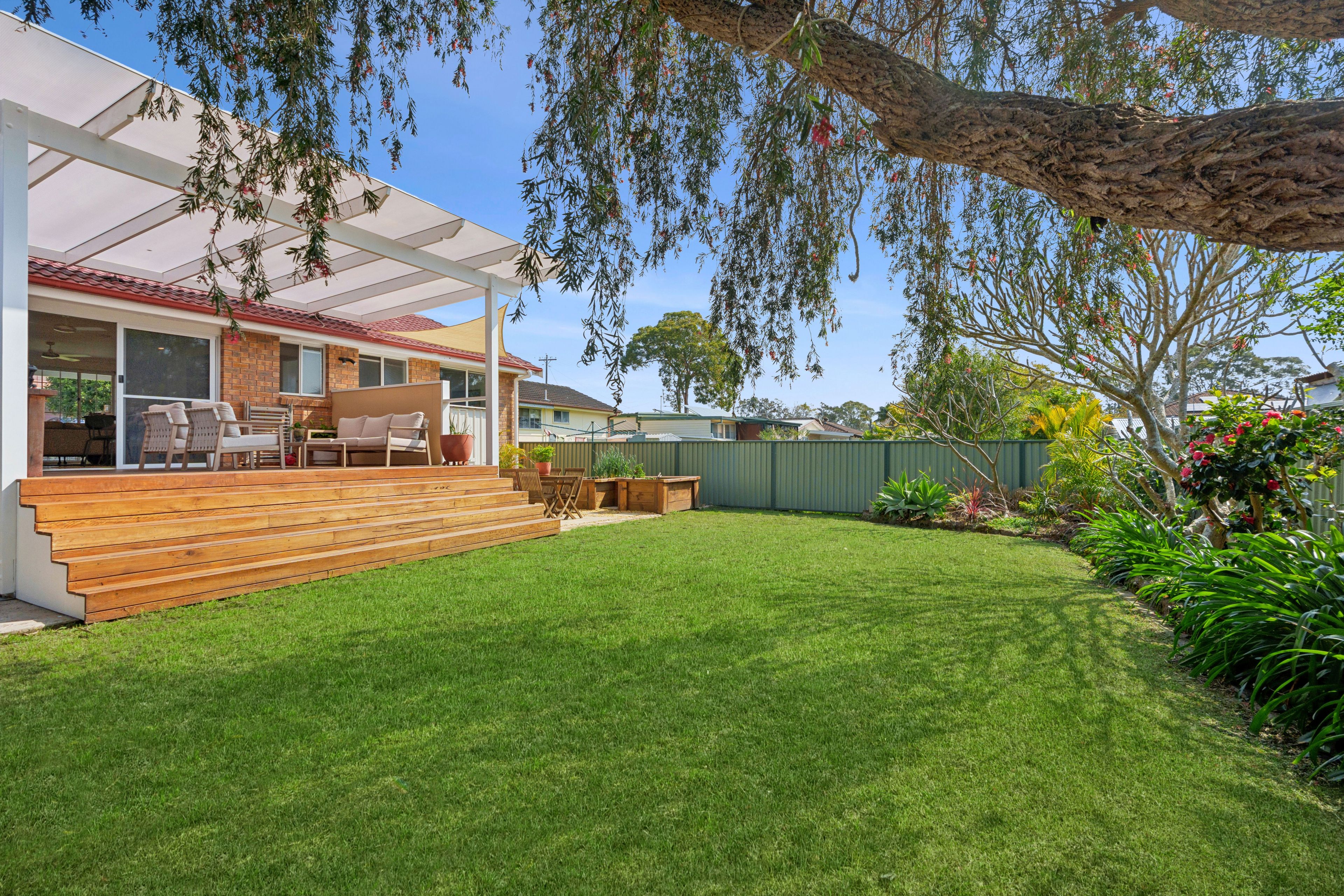 12 Ballarat Avenue — photo 11 of 11