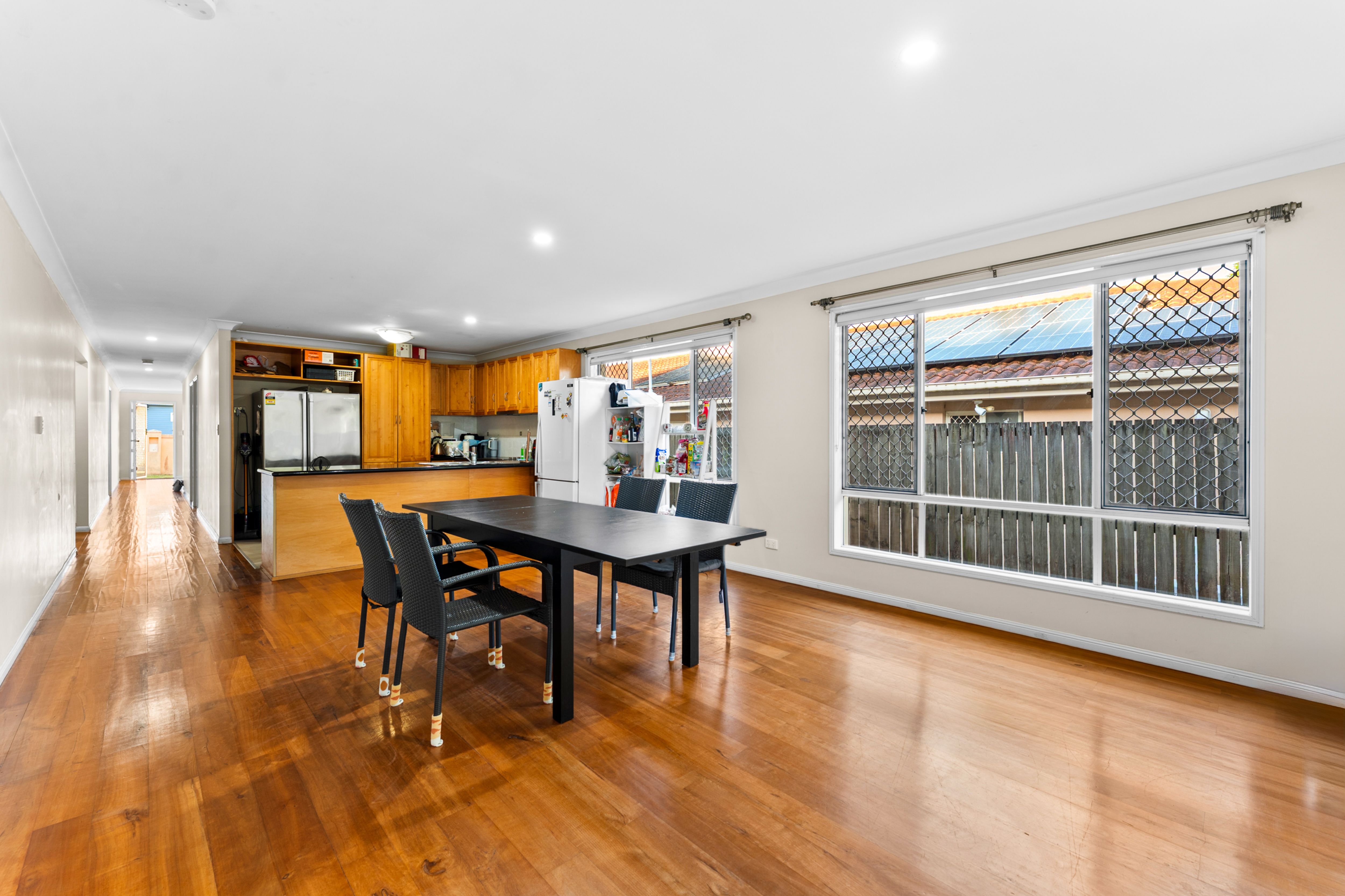 17 Liverpool Street, Eight Mile Plains, QLD 4113
