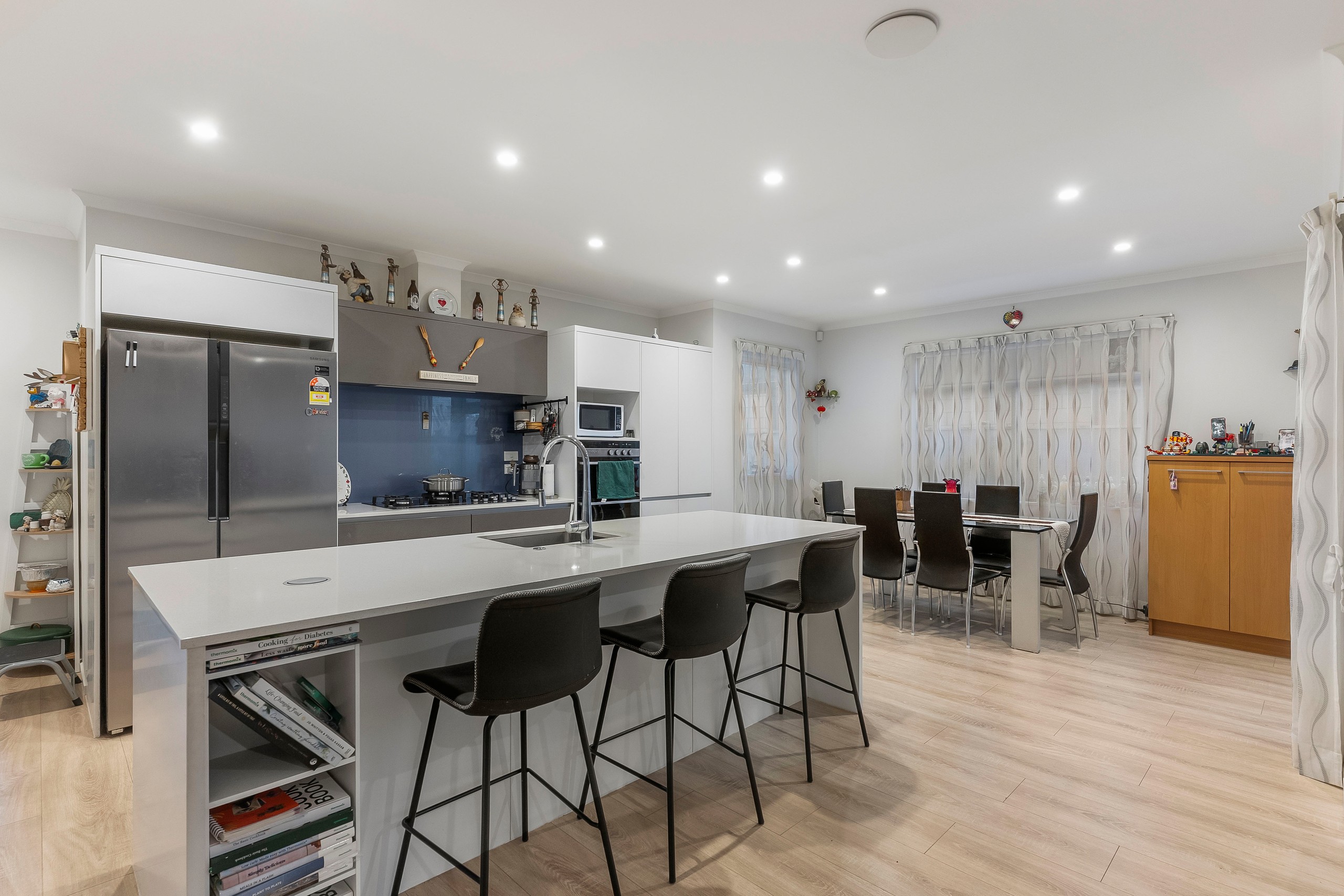 34 Te Napi Drive, Conifer Grove, Manukau City