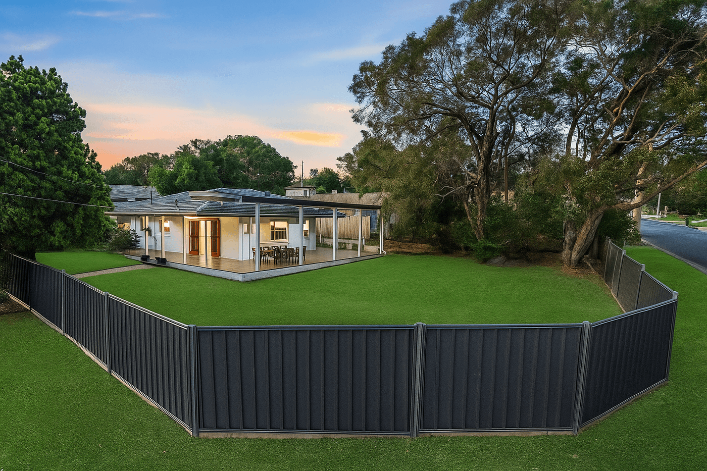 20 Dawn Crescent, Thornlands, QLD 4164