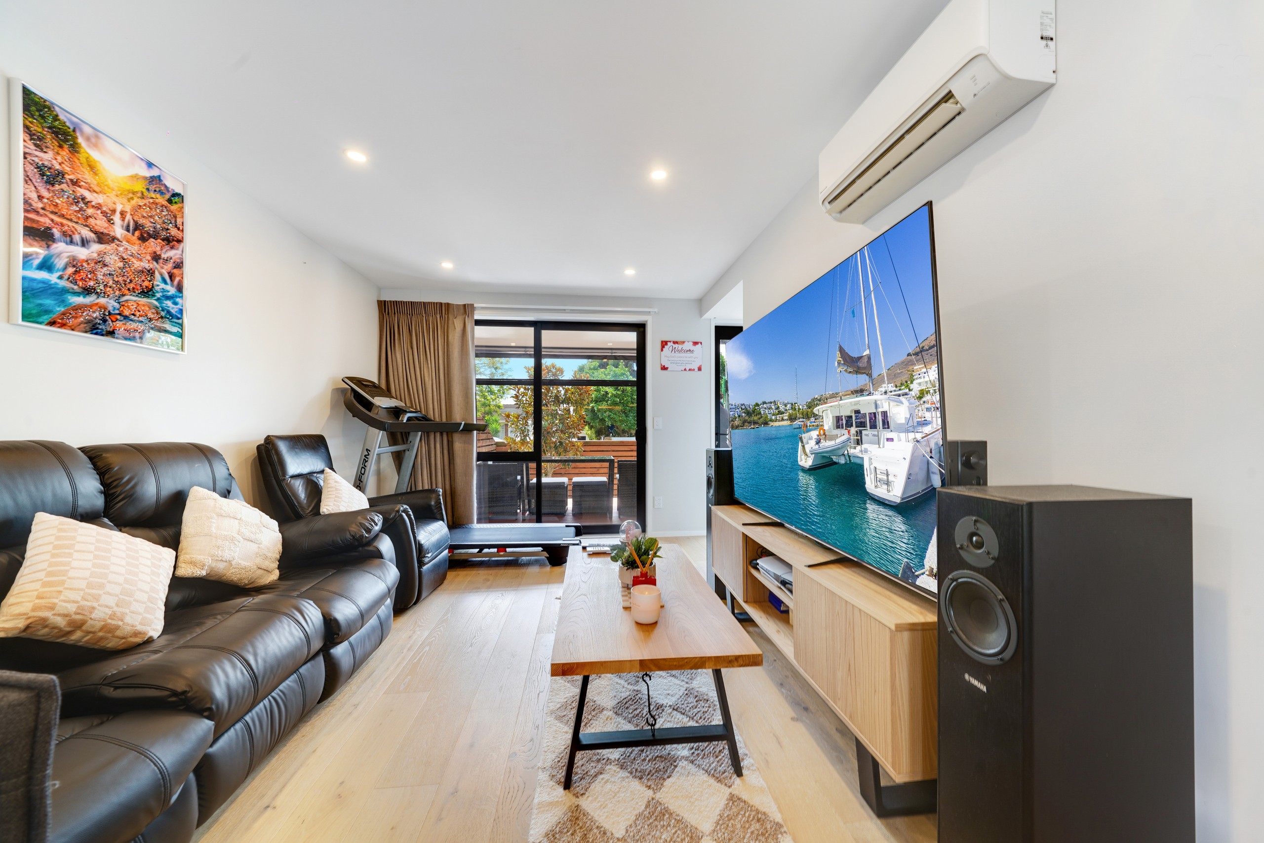 3/2 Parson Lane, Papatoetoe, Manukau City