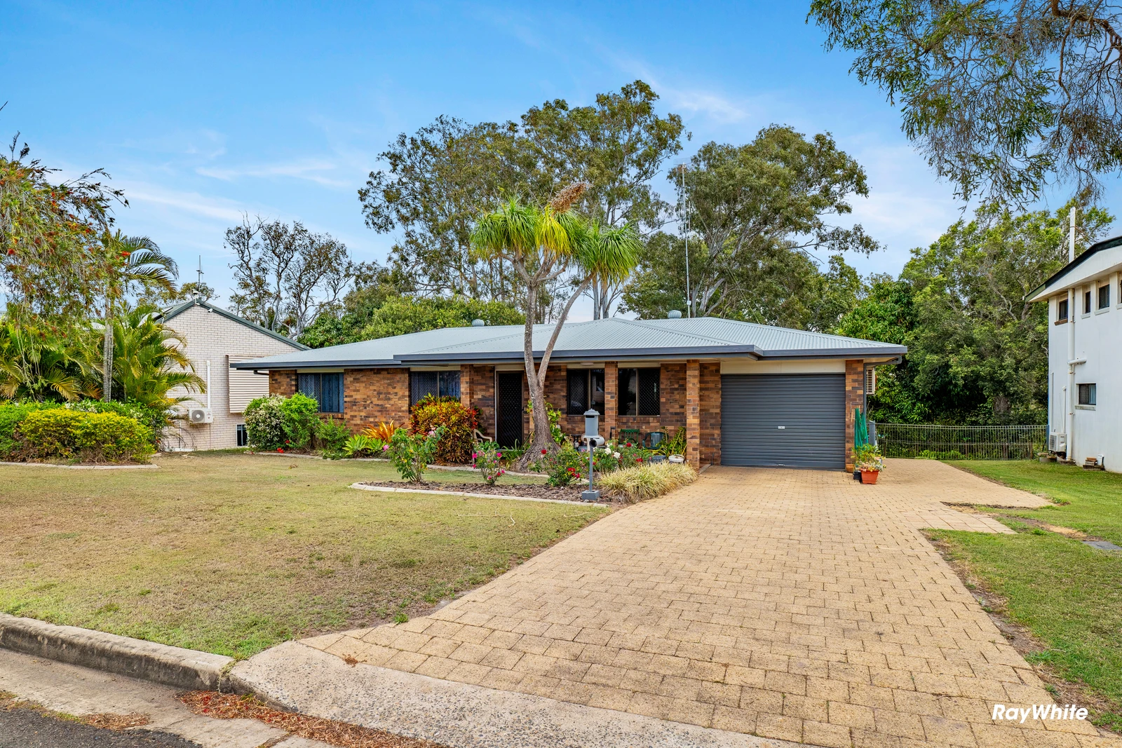23 Newitt Drive, Bundaberg South, QLD 4670