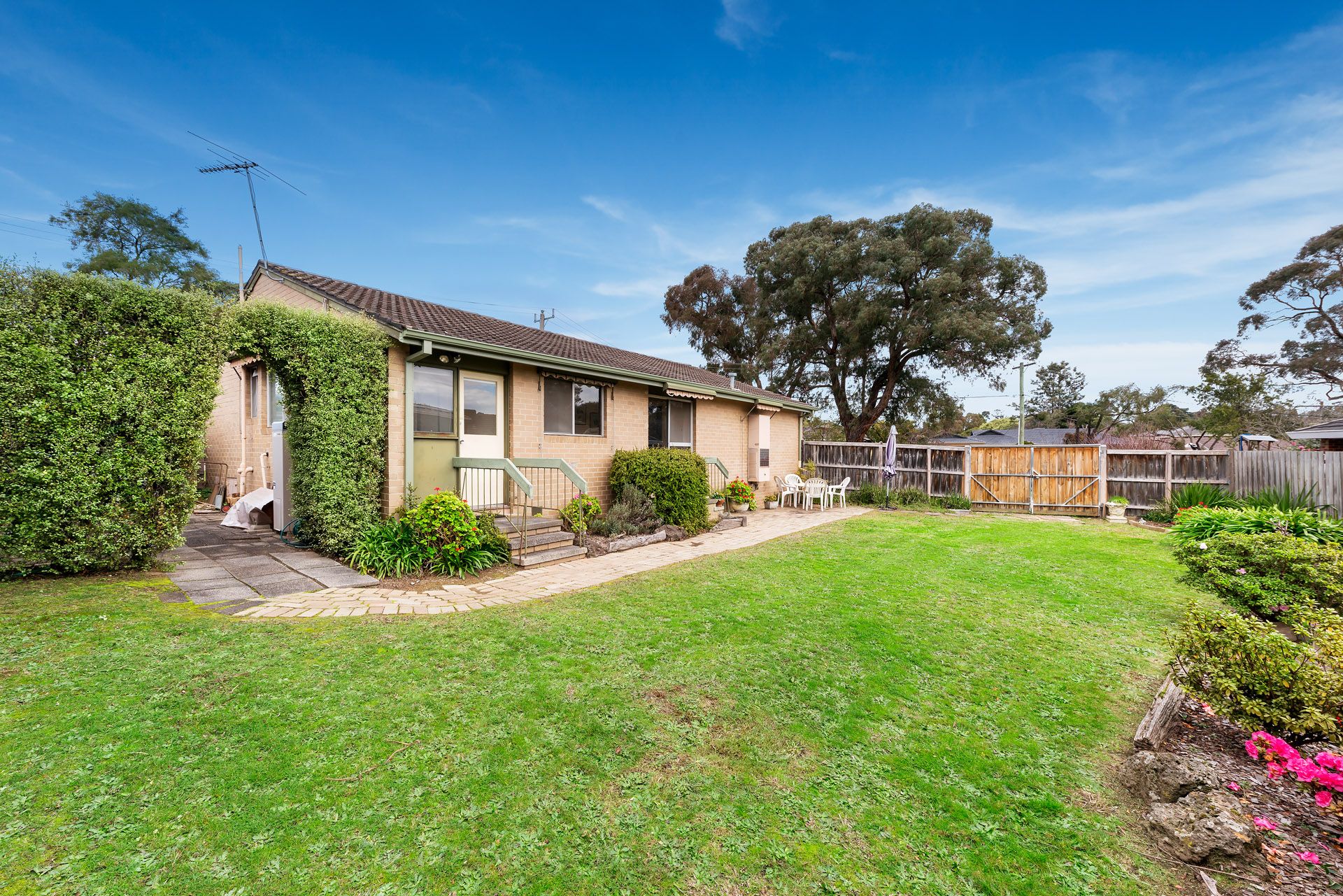 30 Kingloch Parade, Wantirna, VIC 3152