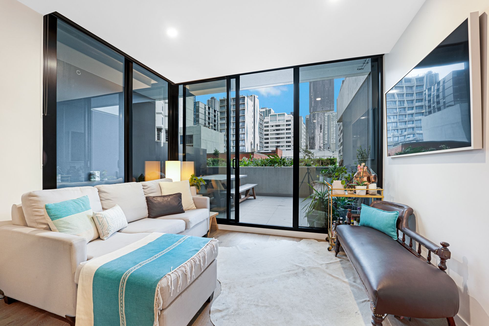 215/65 Dudley Street, West Melbourne, VIC 3003