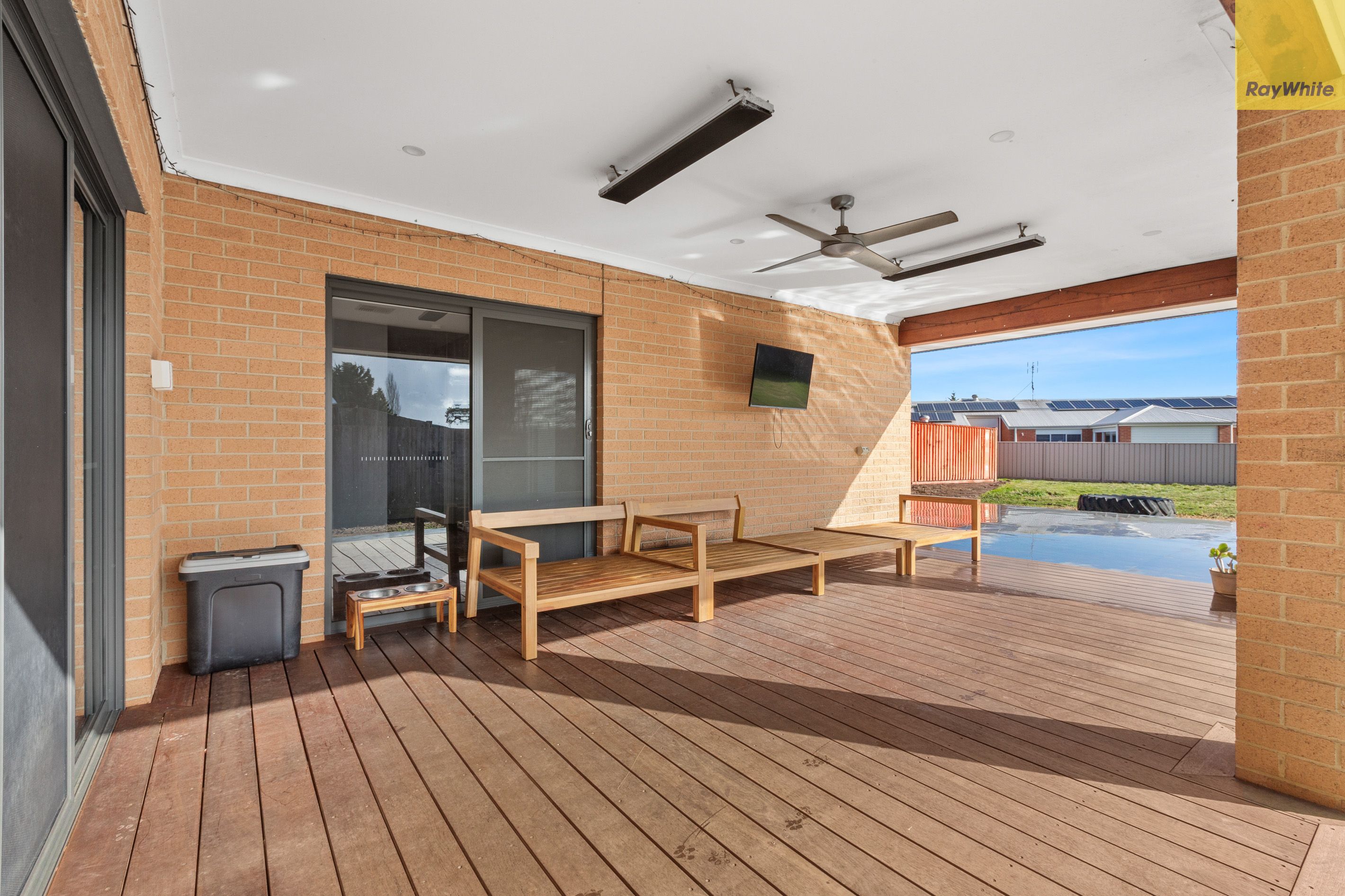 19A Hogan Road — photo 14 of 18