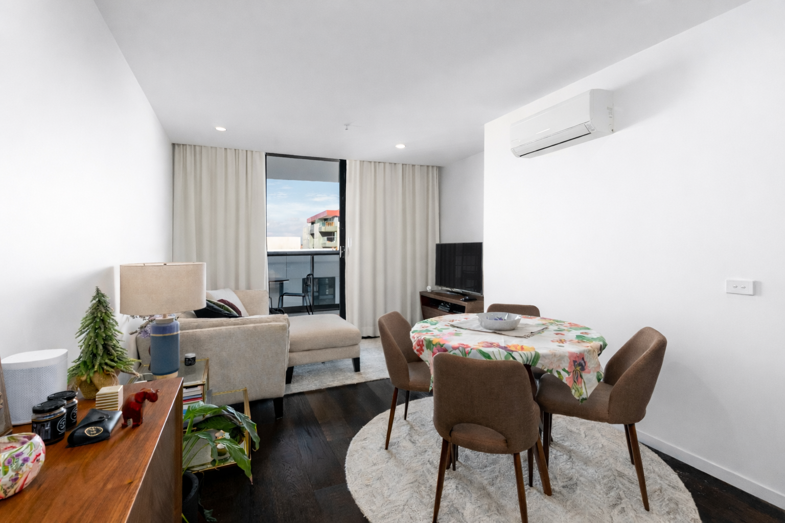 302/6 Dalgety Street, Oakleigh, VIC 3166