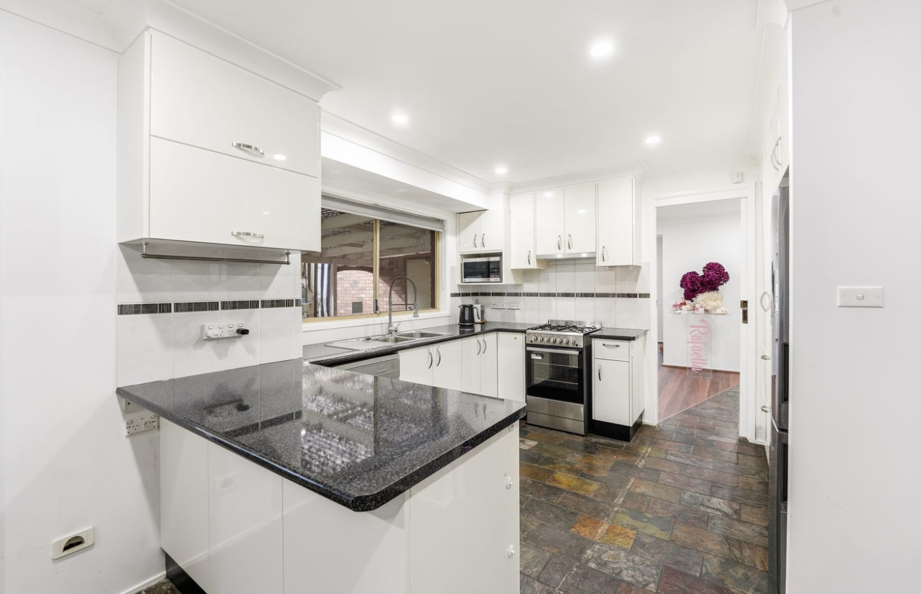 5 Tillford Grove, Rooty Hill, NSW 2766