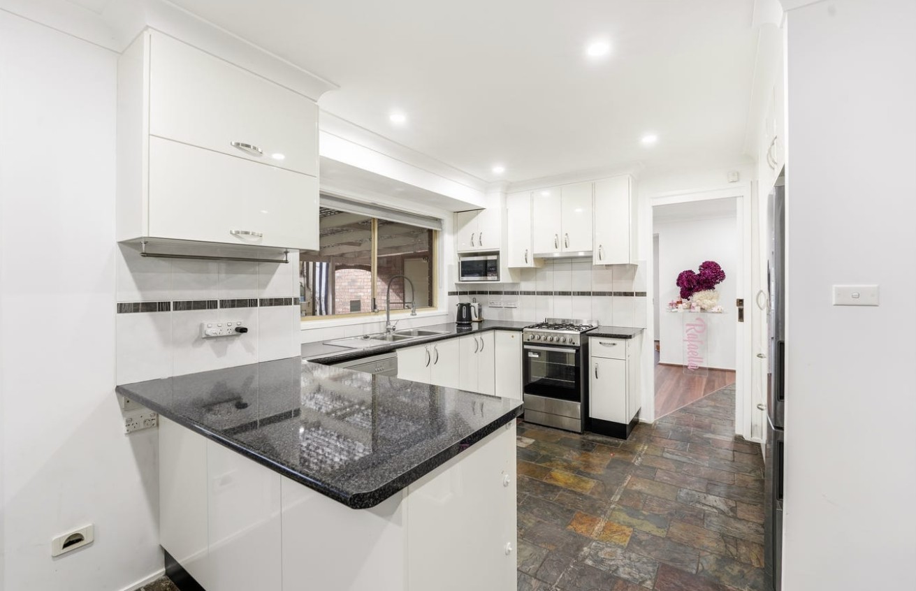 5 Tillford Grove, Rooty Hill, NSW 2766