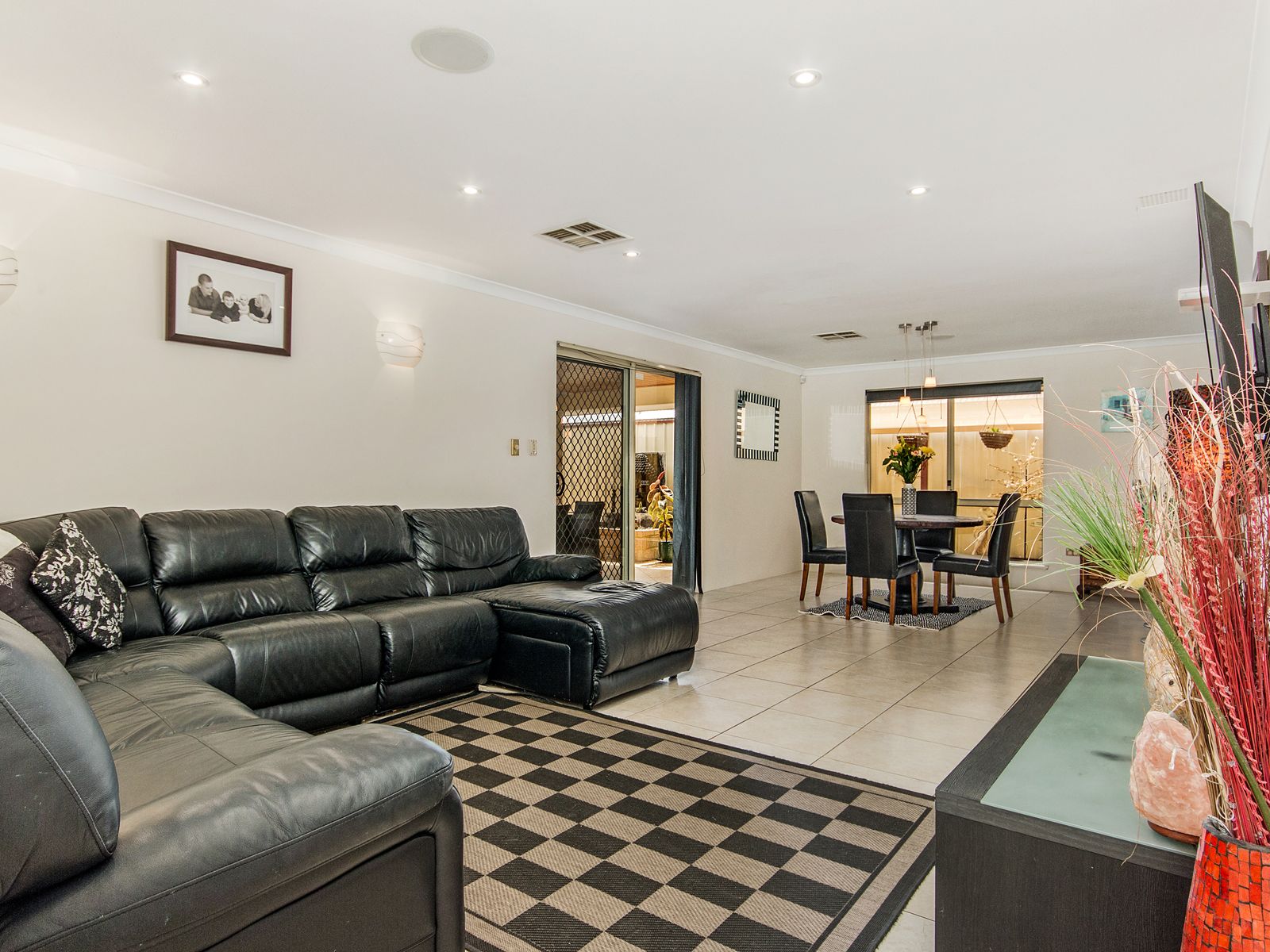 18 Murphy Way, Warnbro, WA 6169