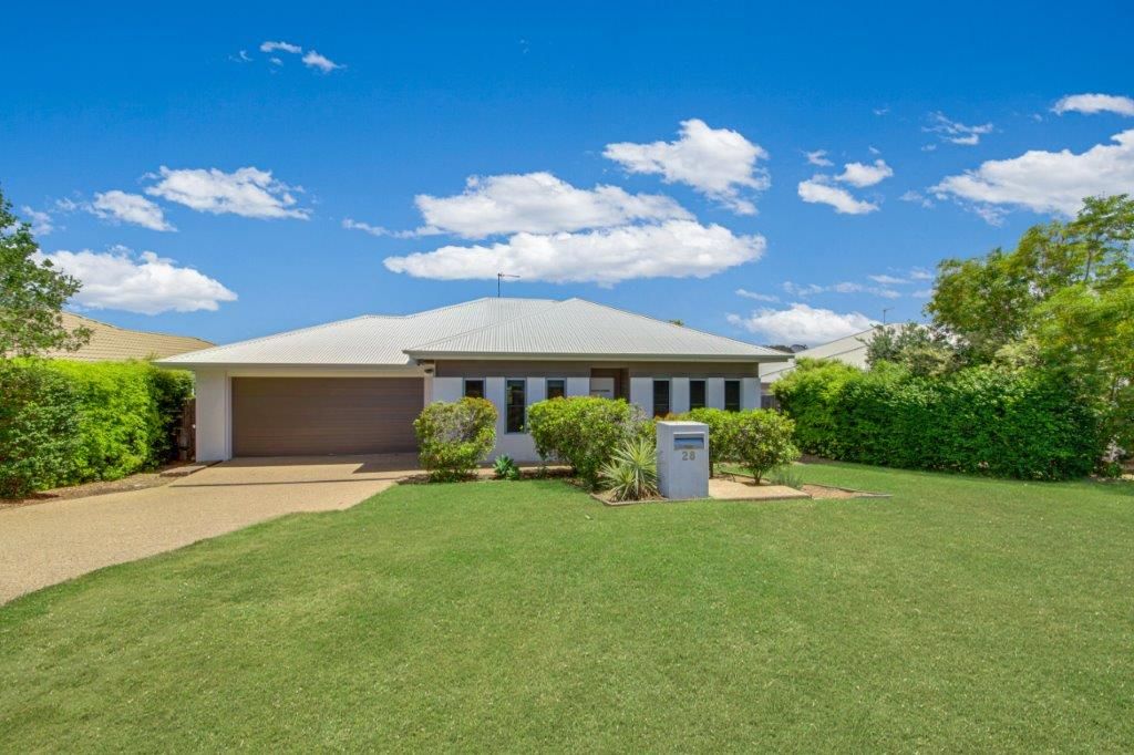 28 Orchard Drive, Kirkwood, QLD 4680