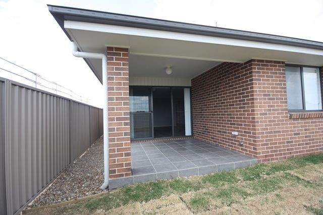 7 Denton Road, Spring Farm, NSW 2570