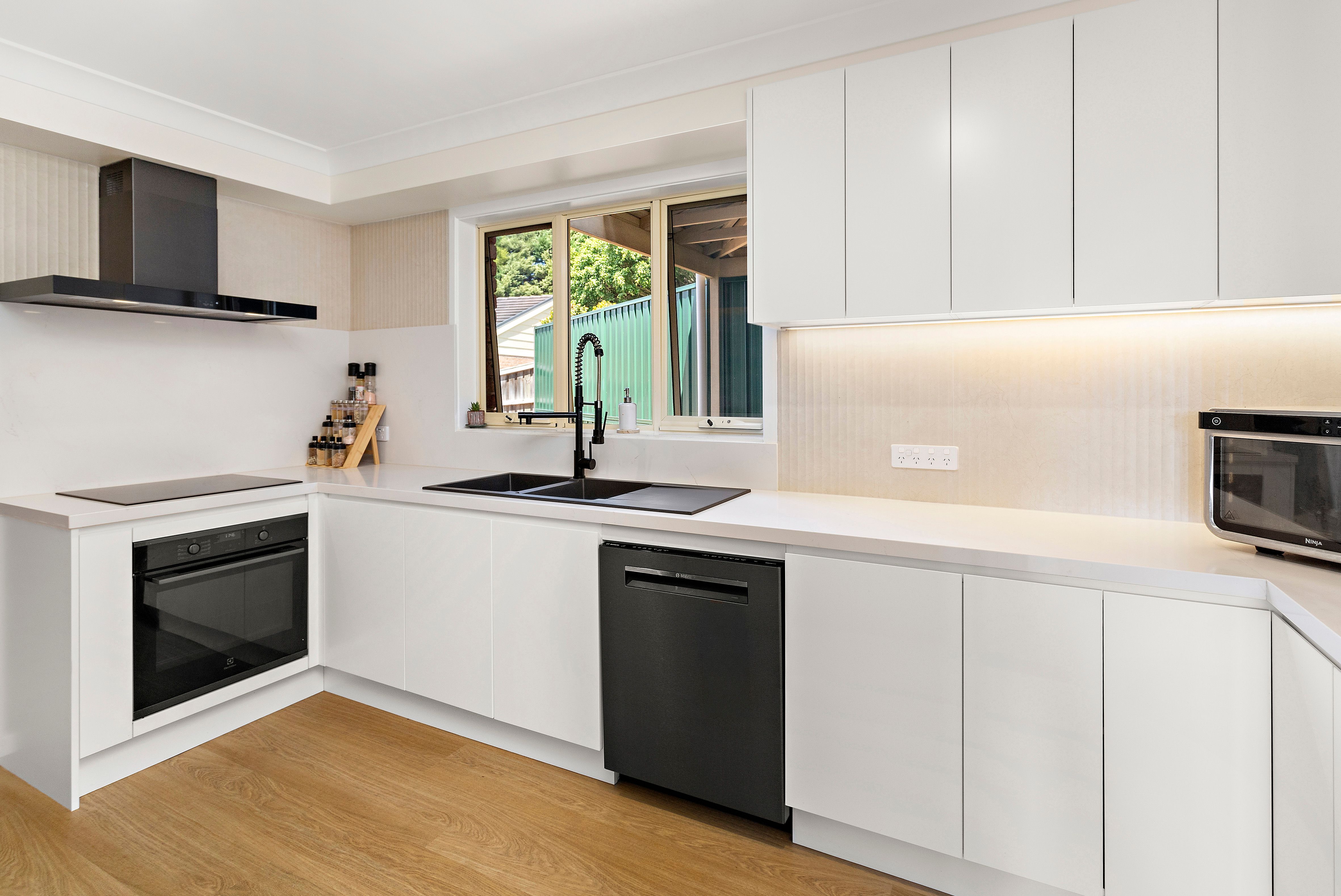 2 Craig Place — photo 4 of 24