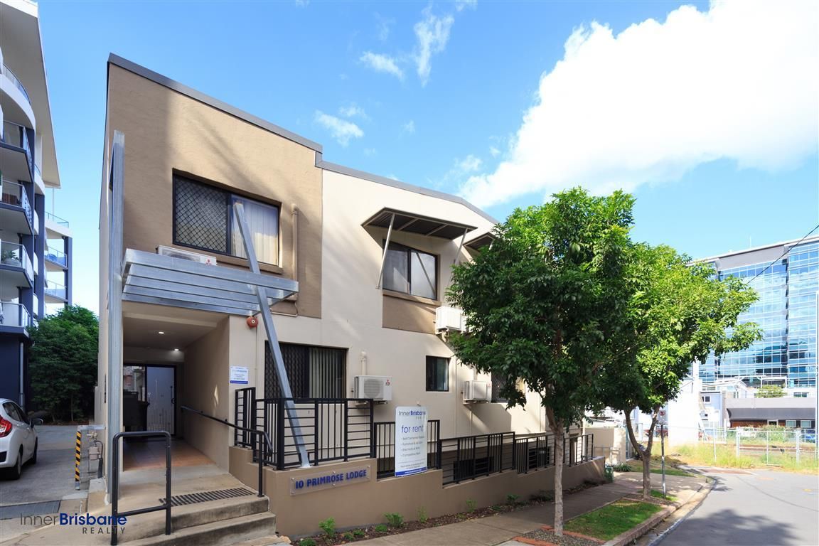 25/10 Primrose Street — photo from Ray White Brisbane City