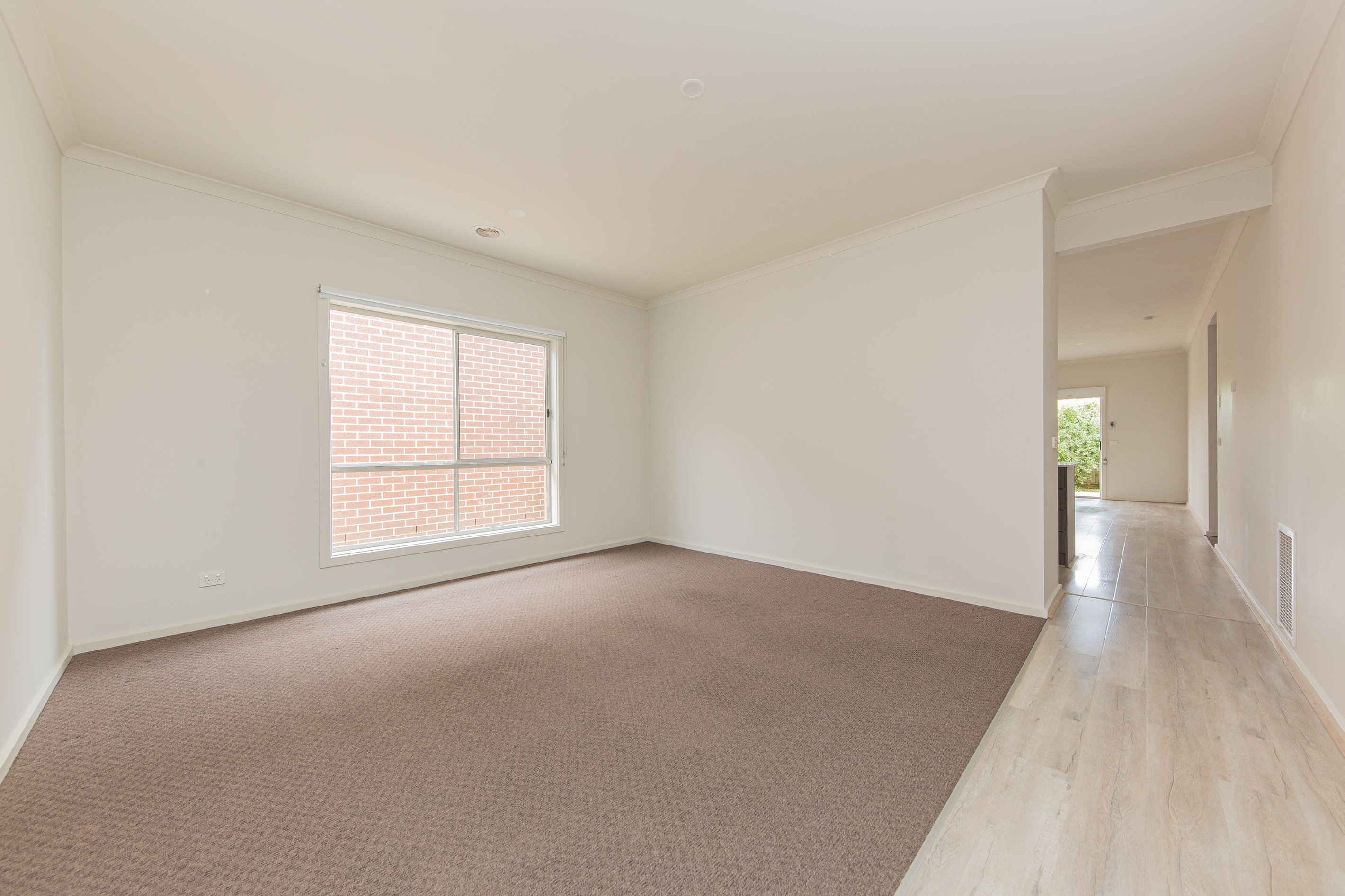 49 Belcam Circuit, Clyde North, VIC 3978