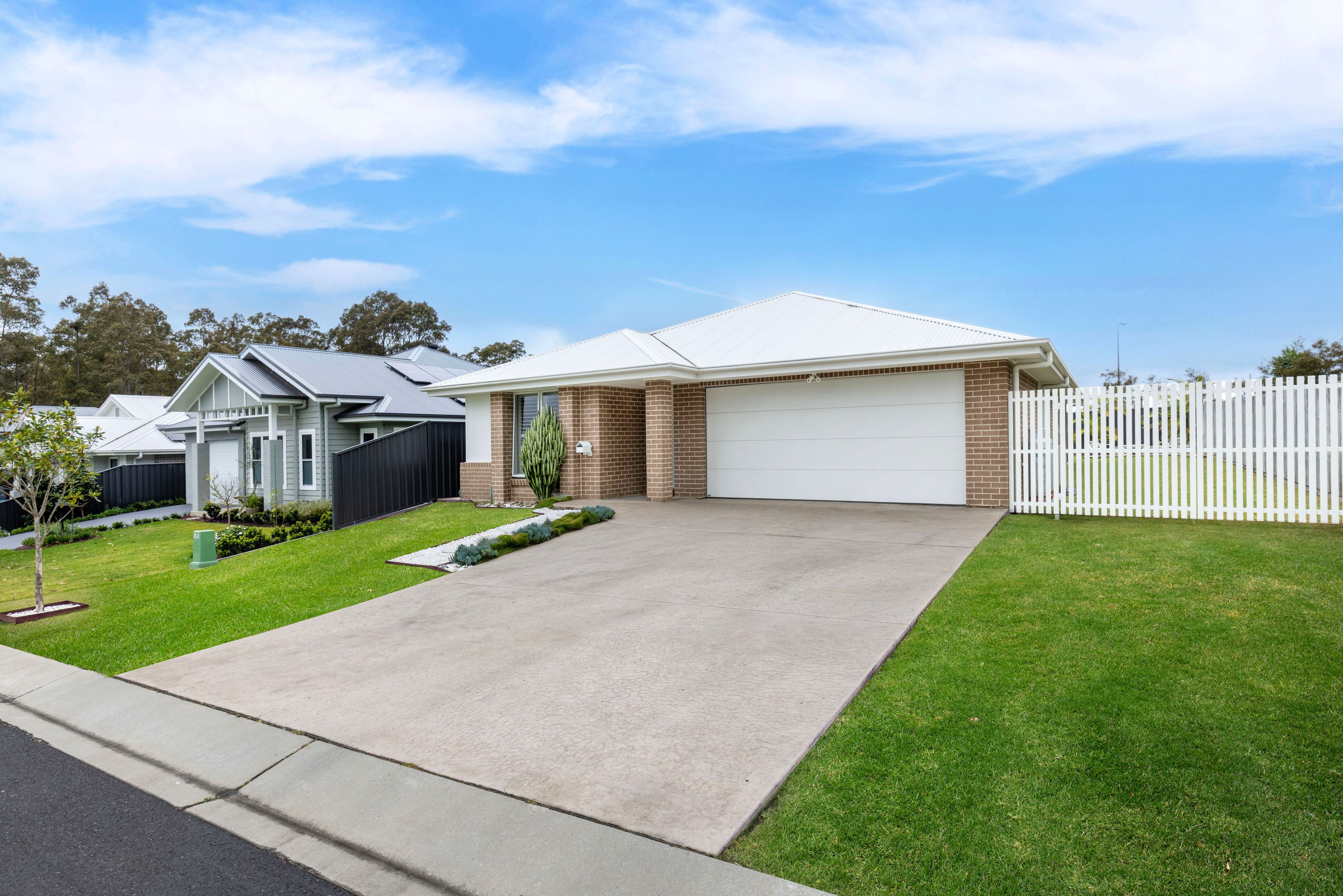 4 Catalina Place, BADAGARANG, NSW 2540