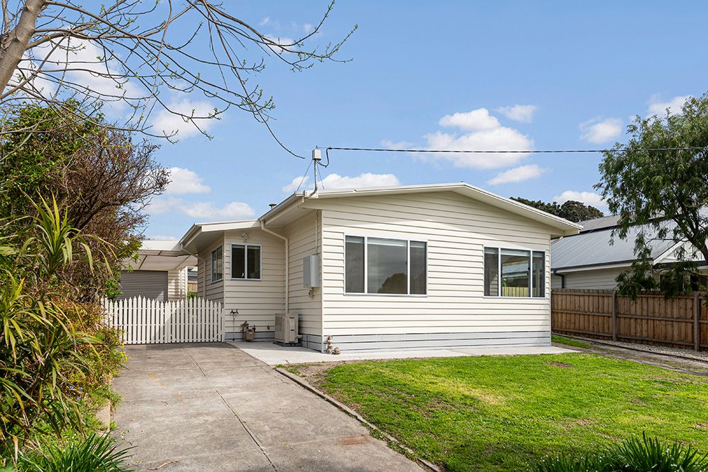 10 Edna Street — photo from Ray White Frankston