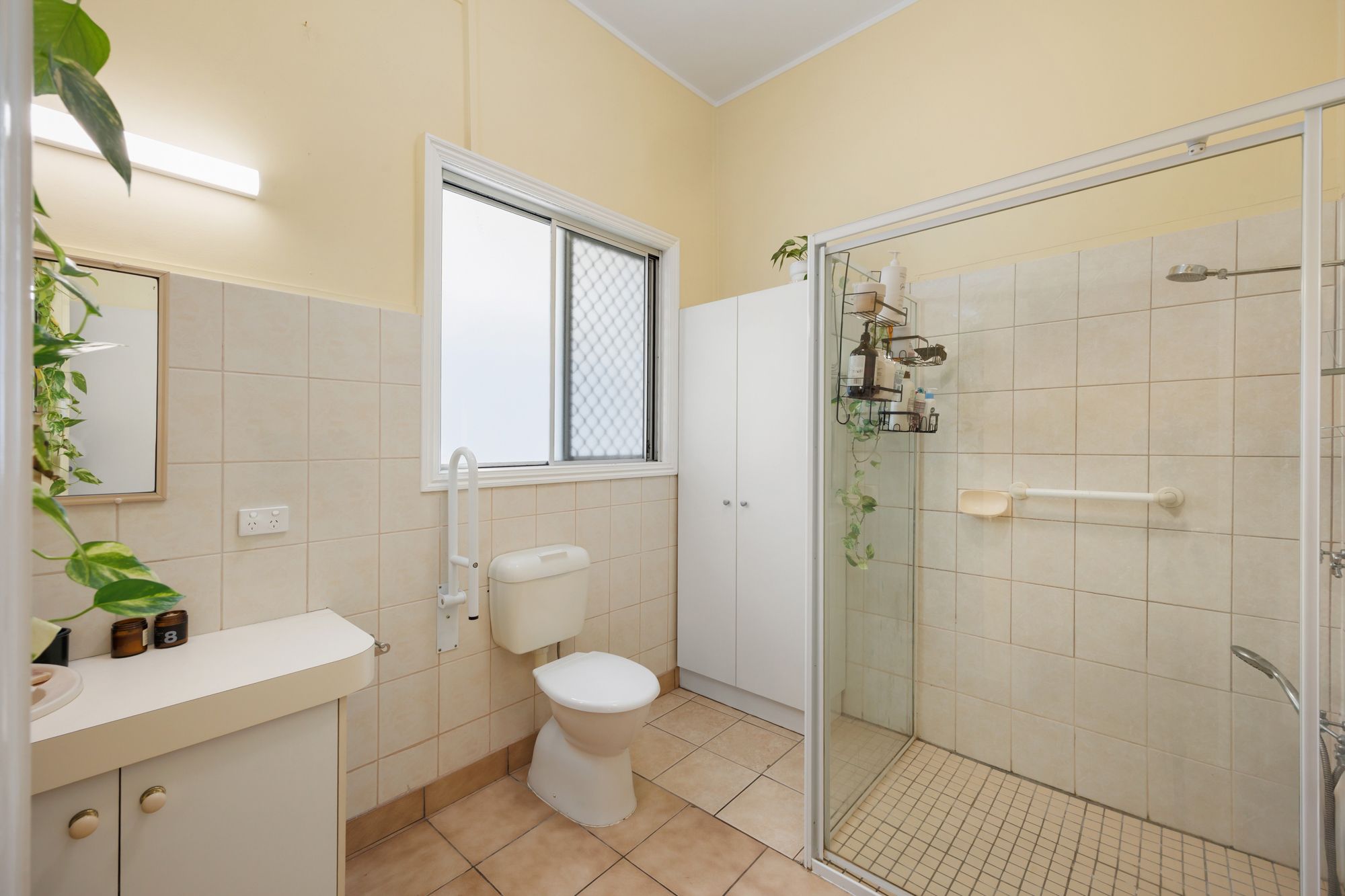 110 Merthyr Road — photo 9 of 14