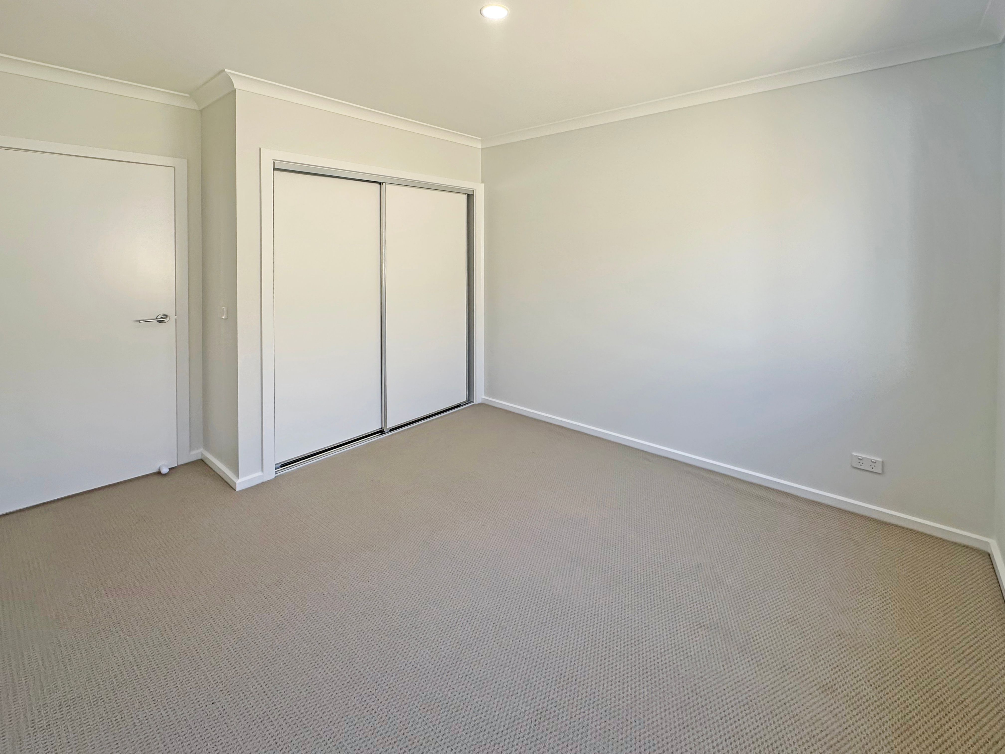 13 Bloom Street, Clyde North, VIC 3978
