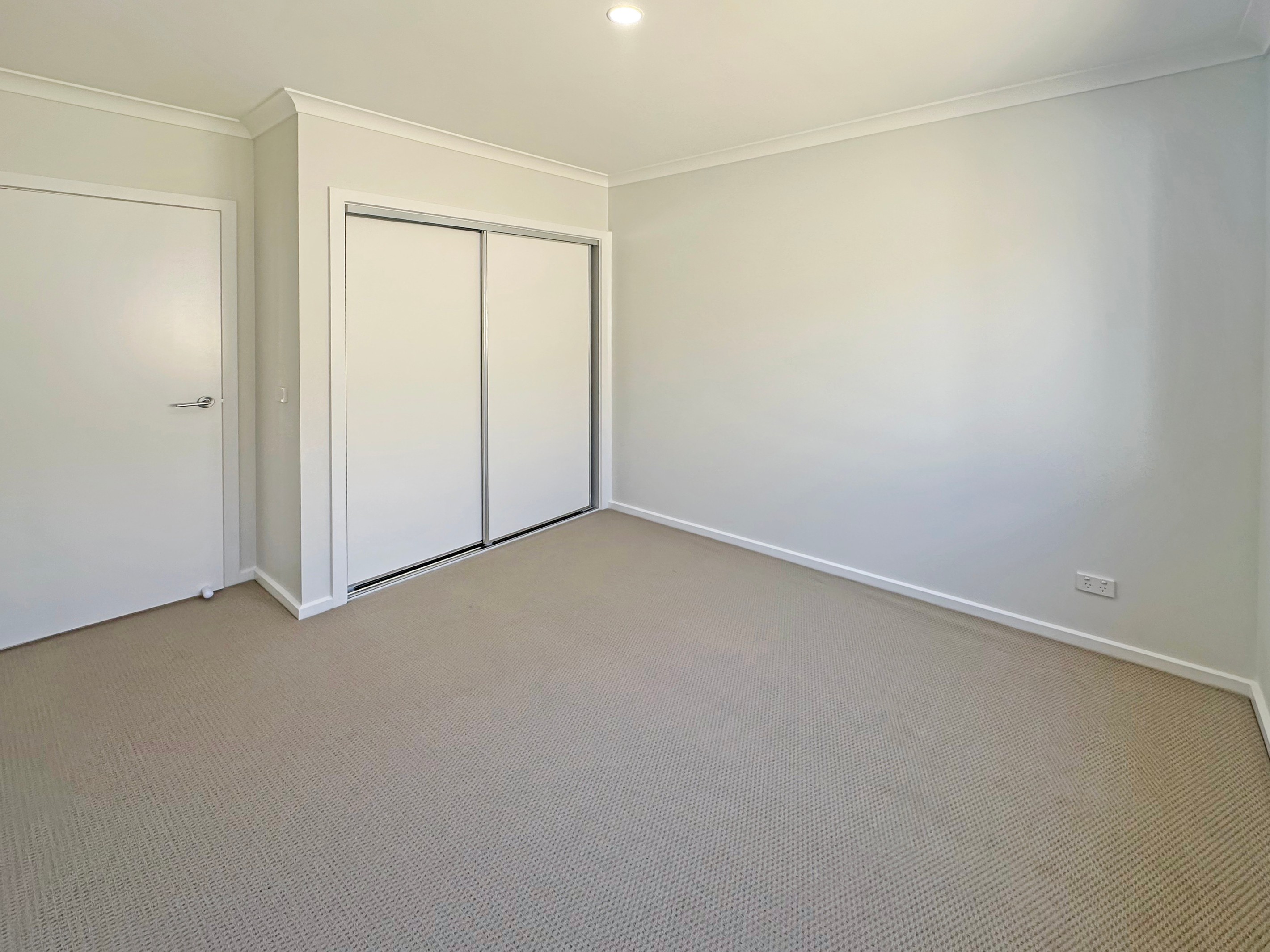 13 Bloom Street, Clyde North, VIC 3978