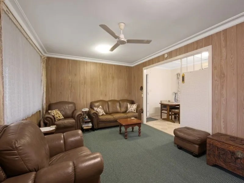 29 Brighton Street, Woody Point, QLD 4019